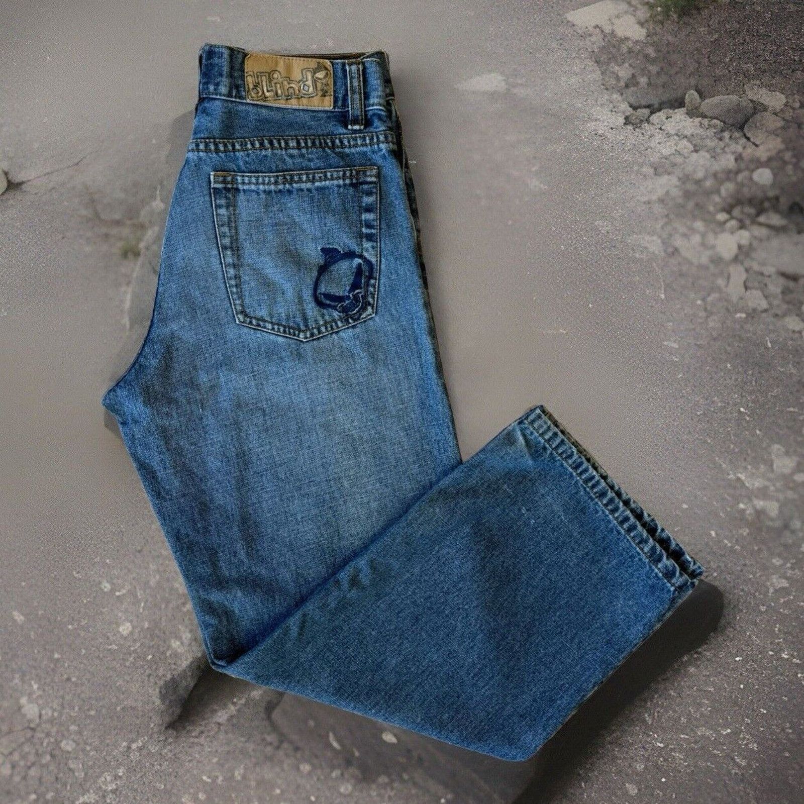 Vintage Vintage Blind Skateboard Jeans 27 Blue Y2K Denim Skater Size US 27 - 1 Thumbnail