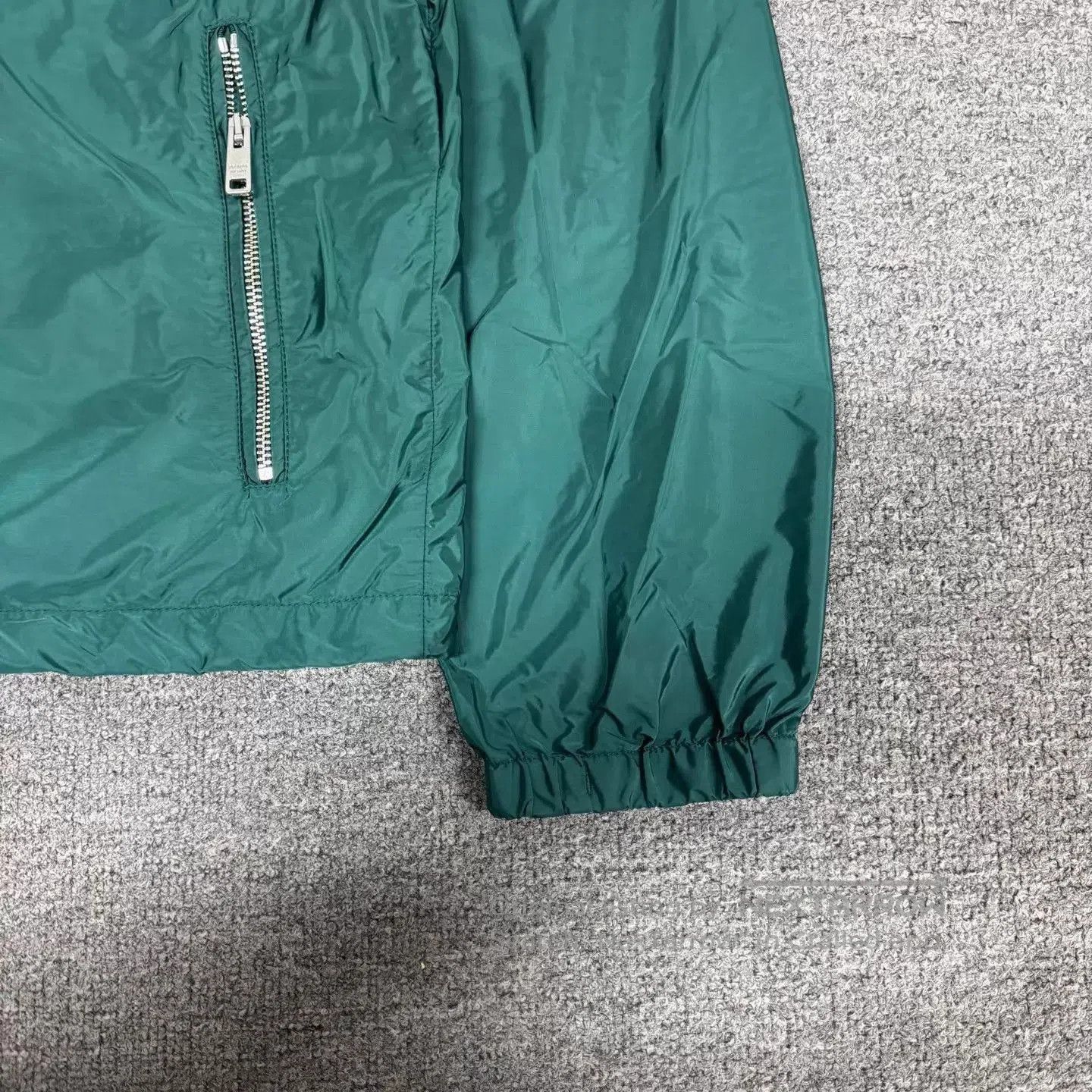 Prada Green Hooded Lightweight Jacket Size M. Size US M / EU 48-50 / 2 - 5 Thumbnail