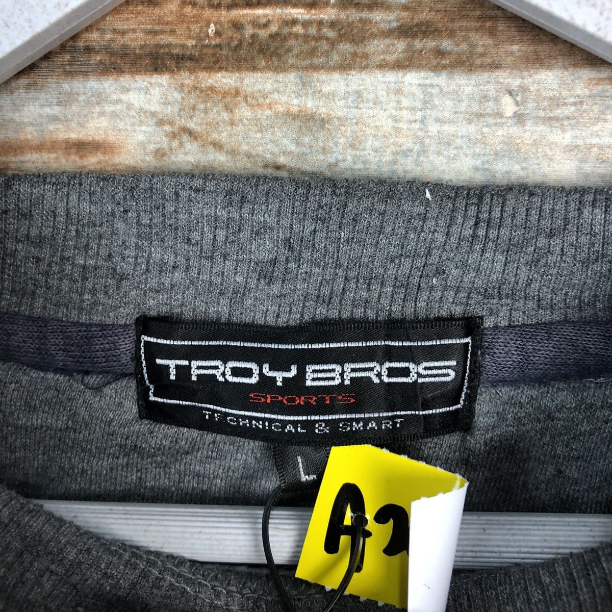 Japanese Brand × Vintage Troy Bros vintage Grey Sweatshirt #A2020 Size US M / EU 48-50 / 2 - 10 Thumbnail