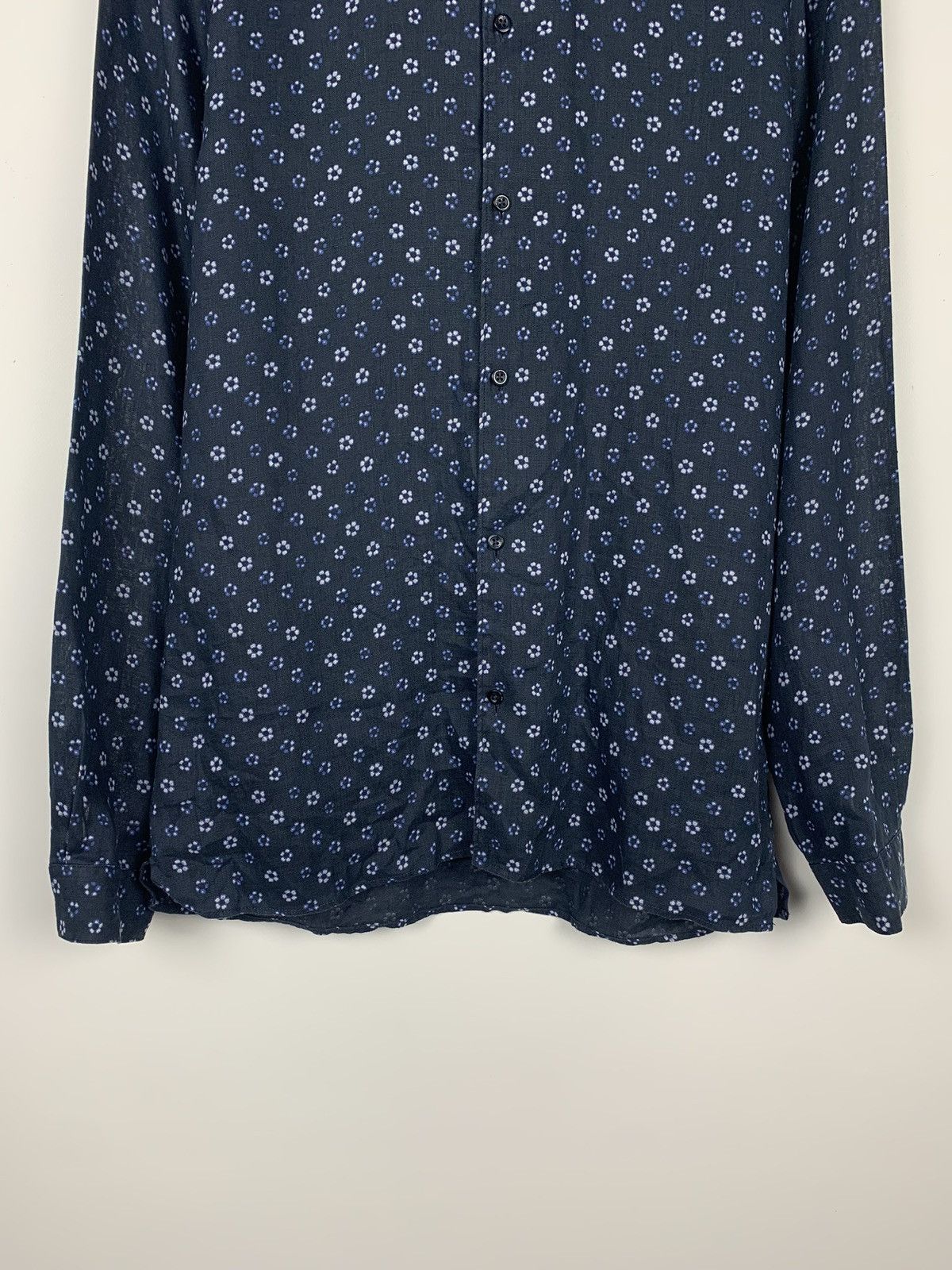 The Kooples The Kooples Linen Shirt Fitted Floral Pattern Men Size Small Size US S / EU 44-46 / 1 - 3 Thumbnail