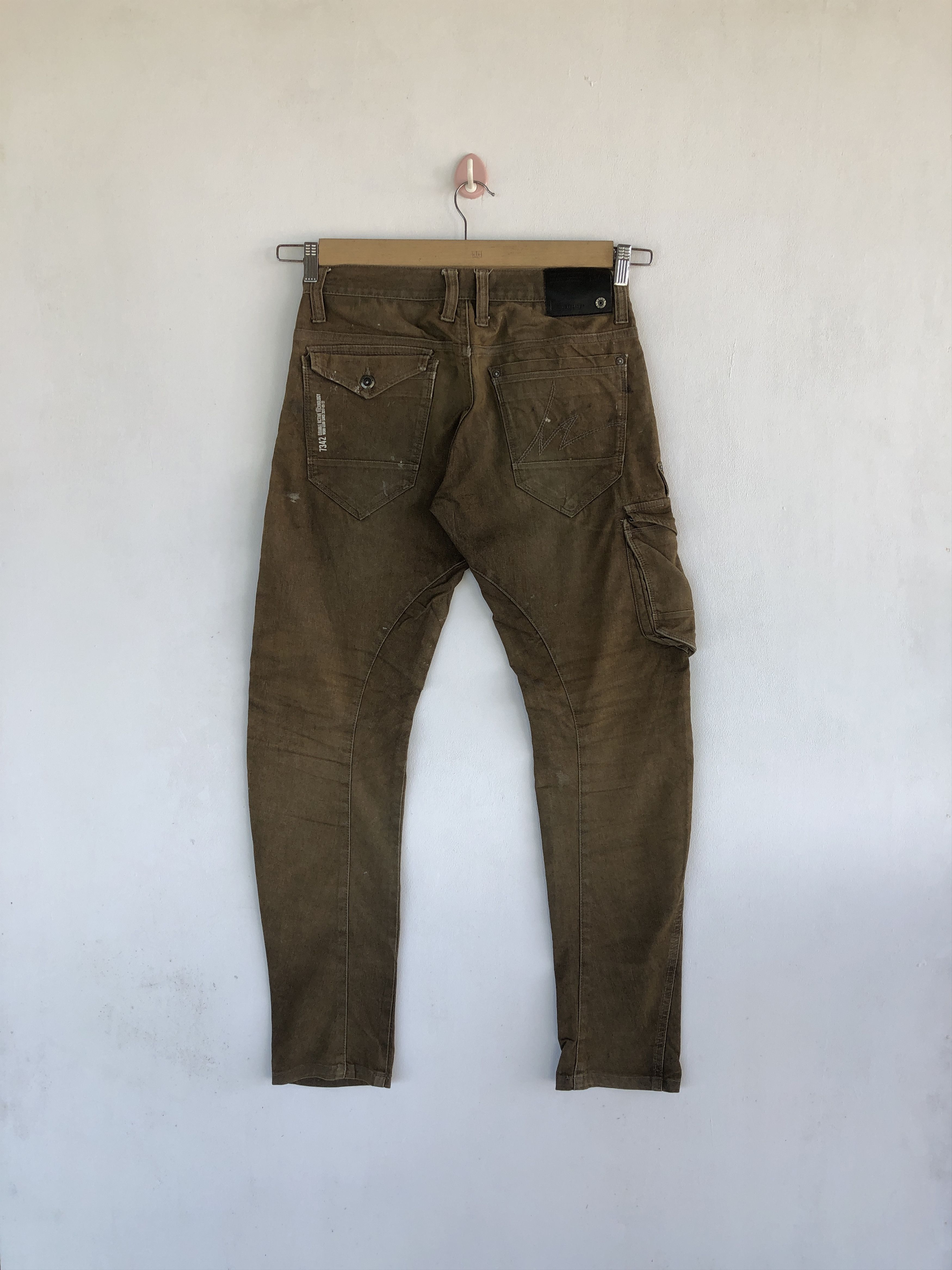 Japanese Brand Japanese Cargo Pants Distressed Multi Pocket Trousers Size 28" / US 6 / IT 42 - 2 Thumbnail