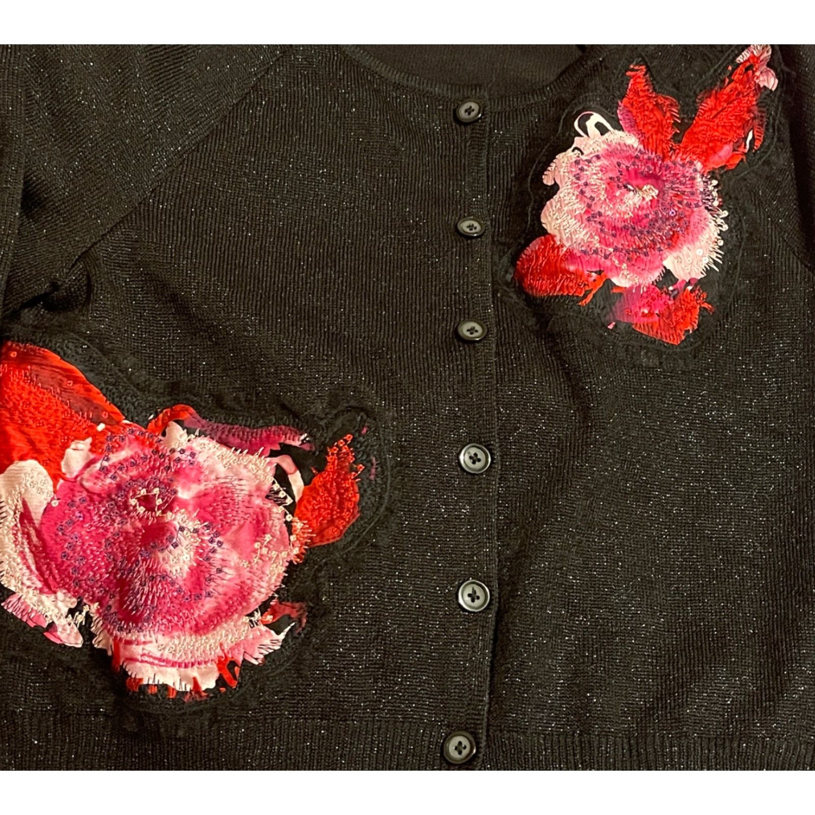 St. John St. John Graphic Print Sweater Cardigan Scoop Neck Embroidered & Sequin Accents Sz Small Womens） Size S / US 4 / IT 40 - 2 Thumbnail