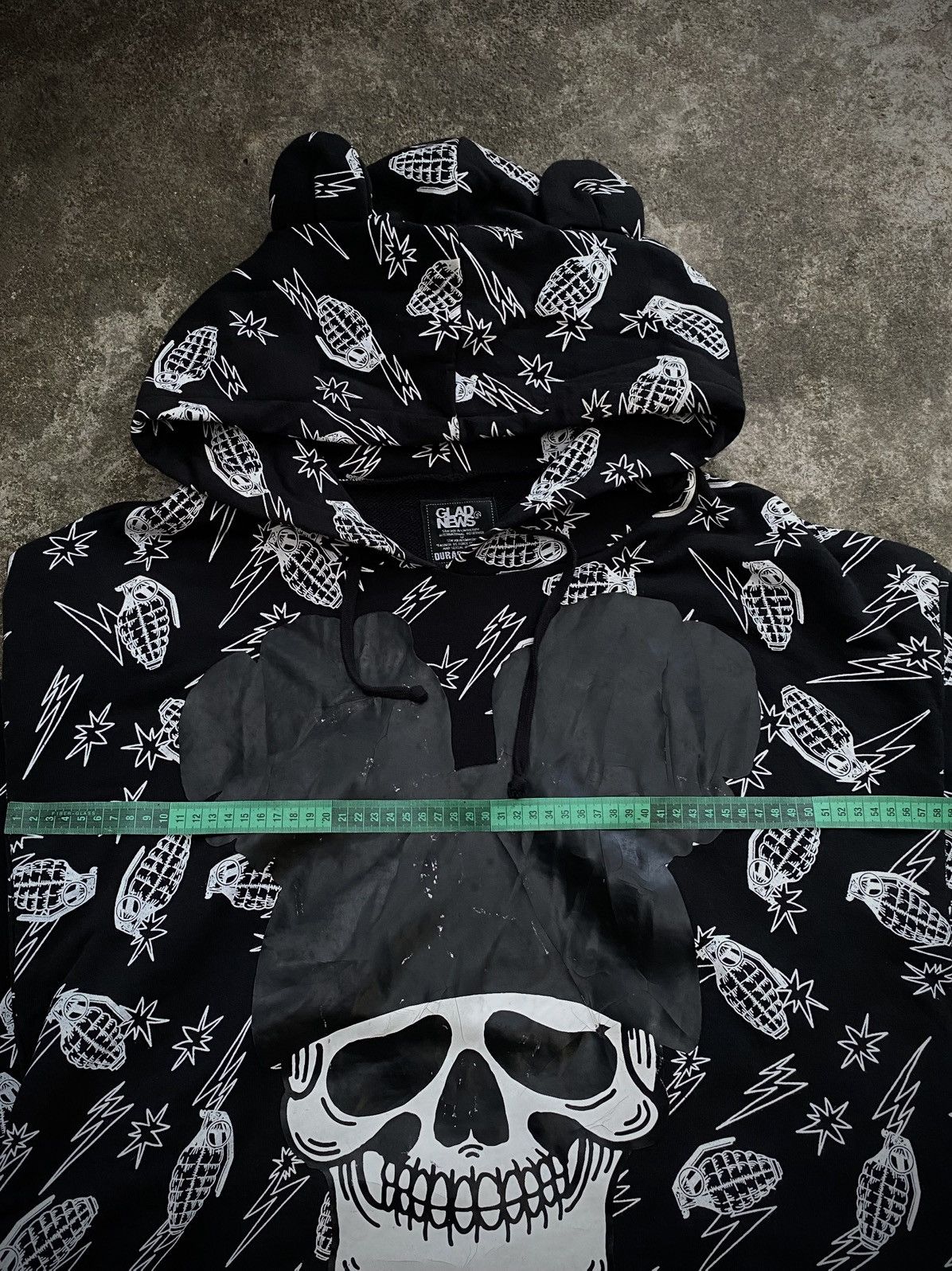 Japanese Brand GLAD NEWS MICKEY SKULL GRENADE PONCHO HOODIES Size US L / EU 52-54 / 3 - 9 Thumbnail