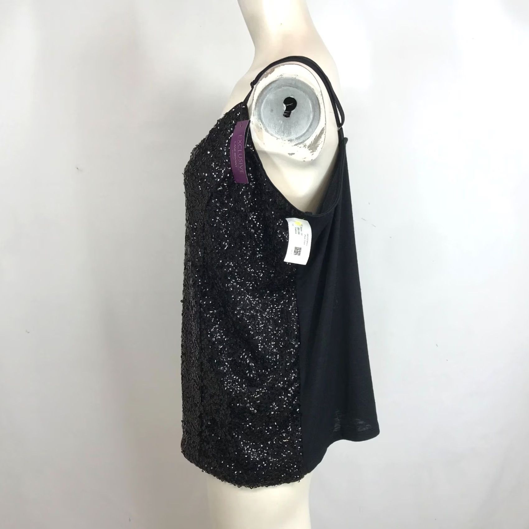Vintage VINTAGE Lane Bryant Women’s 18/20 Black Sequin Spaghetti Strap V Neck Tank Top Shirt Women 18/20 Black Sequin Spaghetti Strap V-Neck Tank Top Size XXL / US 16-18 / IT 52-54 - 6 Thumbnail