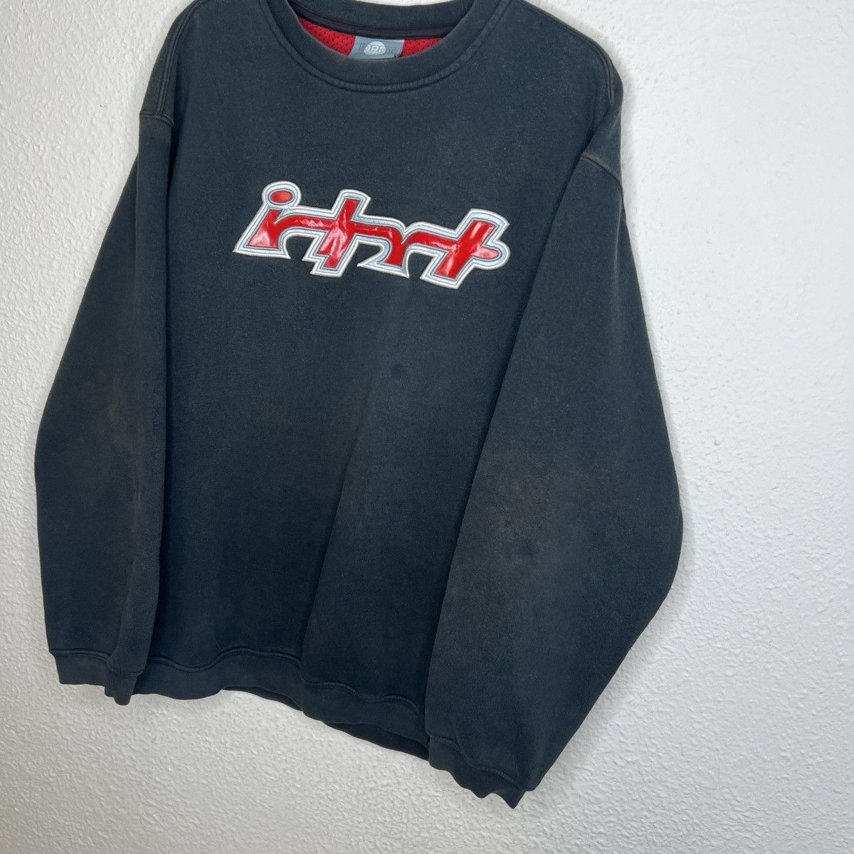 Japanese Brand × Vintage Vintage Faded IDPDT Rap Hip Hop Japanese Style Sweatshirt Size US XL / EU 56 / 4 - 3 Thumbnail