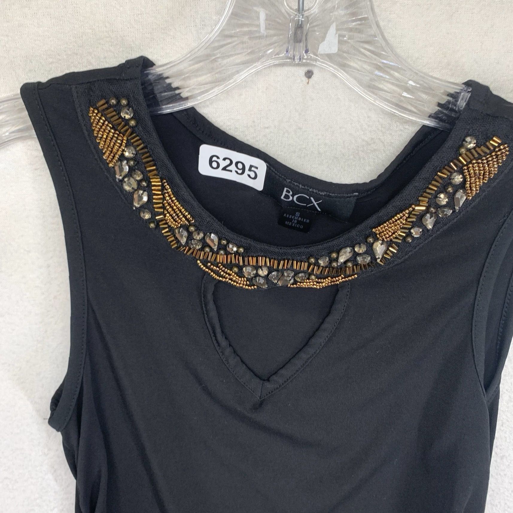 Vintage BCX Tank Top Women Black Small Beaded Sequin Embellished Round Neck Sleeveless Lightweight Pullover Casual Party/Cocktail Size S / US 4 / IT 40 - 3 Thumbnail