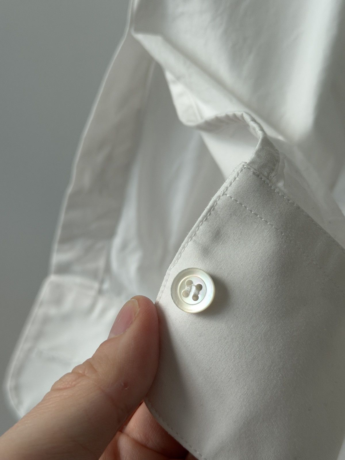 Maison Margiela BNWT Blank Label Oversized Frayed Pleated Shirt White 50 Size US L / EU 52-54 / 3 - 10 Thumbnail