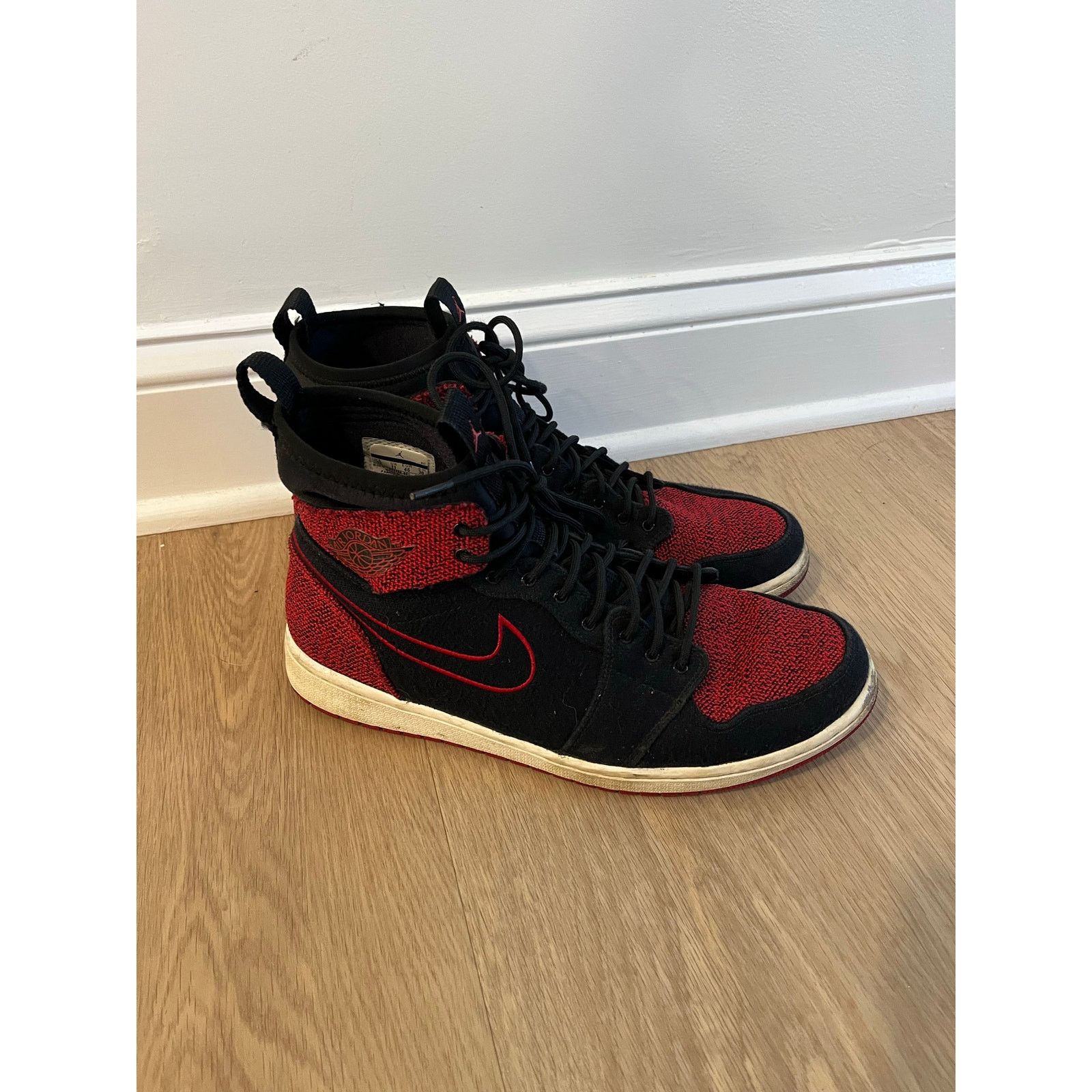 Nike Nike Air Jordan 1 High Banned Bred Ultra 2016 Size US 12 / EU 45 - 1 Thumbnail