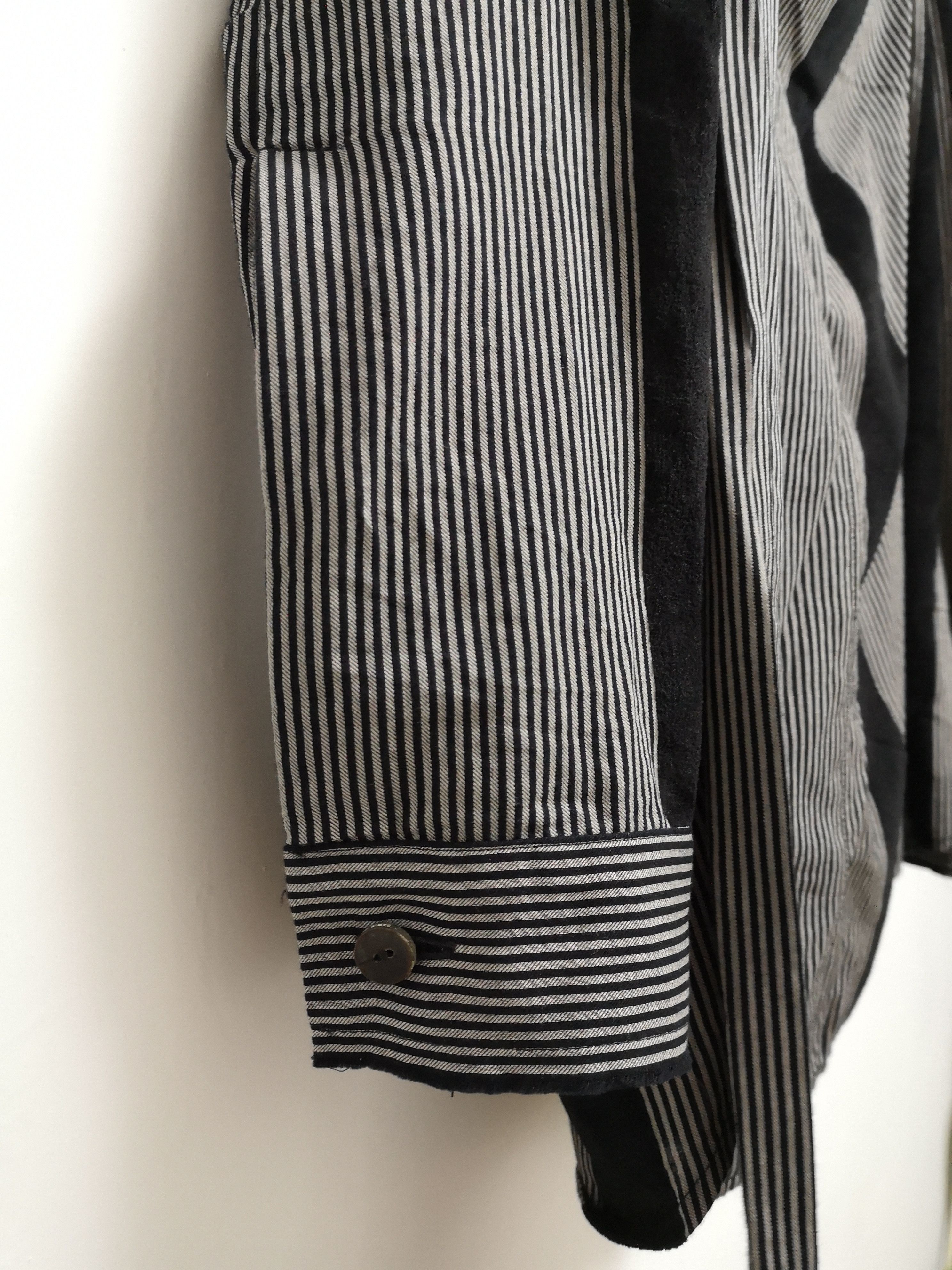 Damir Doma Stripe Shawl Collar Tie Side Shirt Size US S / EU 44-46 / 1 - 5 Thumbnail