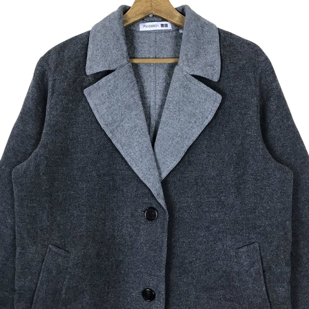 JW Anderson × Uniqlo Uniqlo X J.W. Anderson Flat Button Long Jacket Size US M / EU 48-50 / 2 - 3 Thumbnail