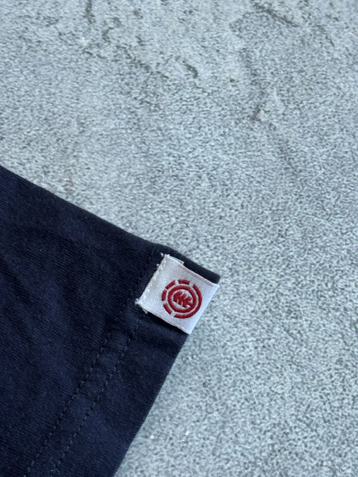 Element Element M/size big logo tee tshirts shirts SK8 skateboarding Size US M / EU 48-50 / 2 - 6 Thumbnail