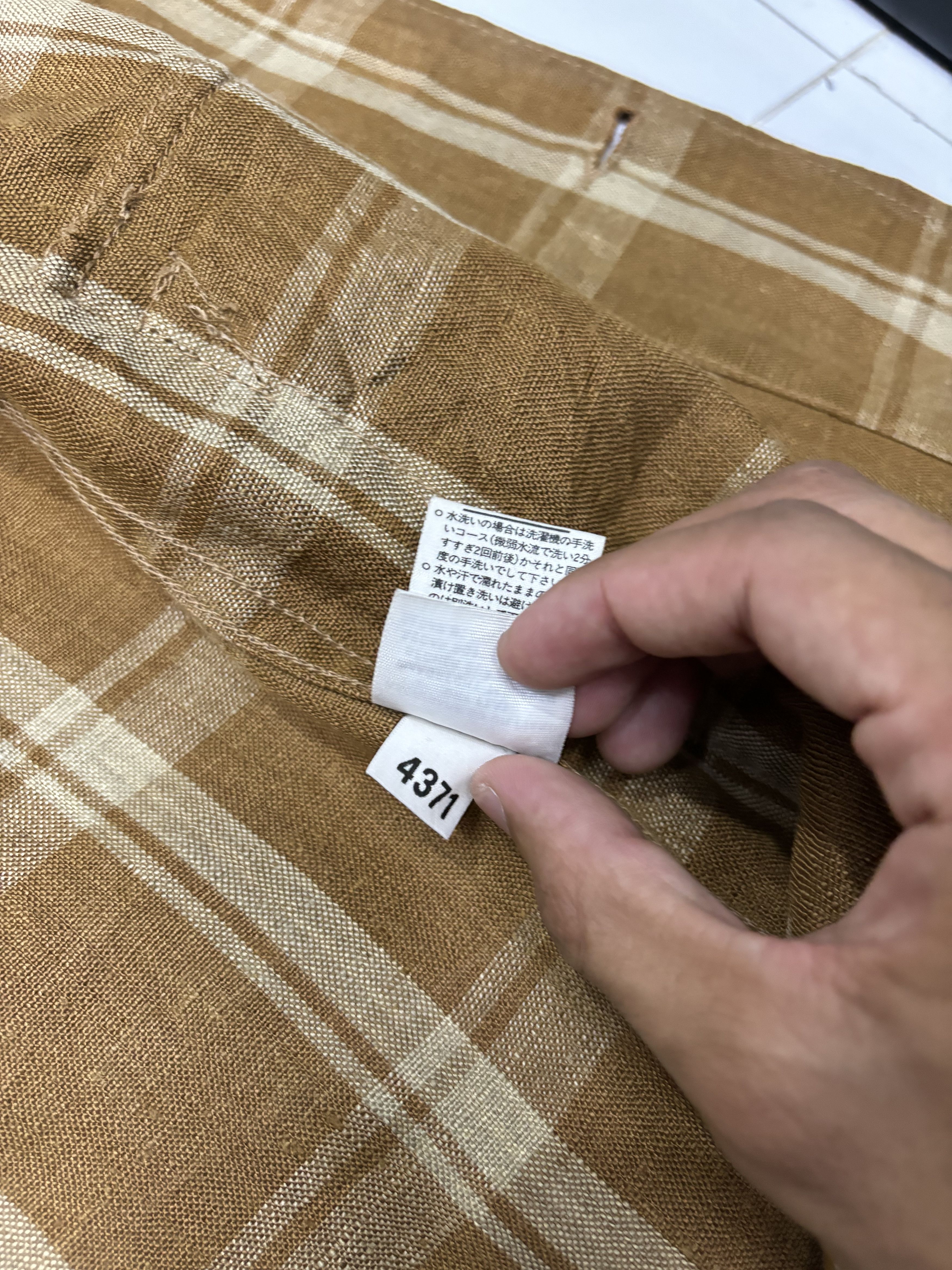 Benetton UNITED COLORS OF BENETTON TARTAN CHECKERED CHORE JACKET Size US XL / EU 56 / 4 - 11 Thumbnail