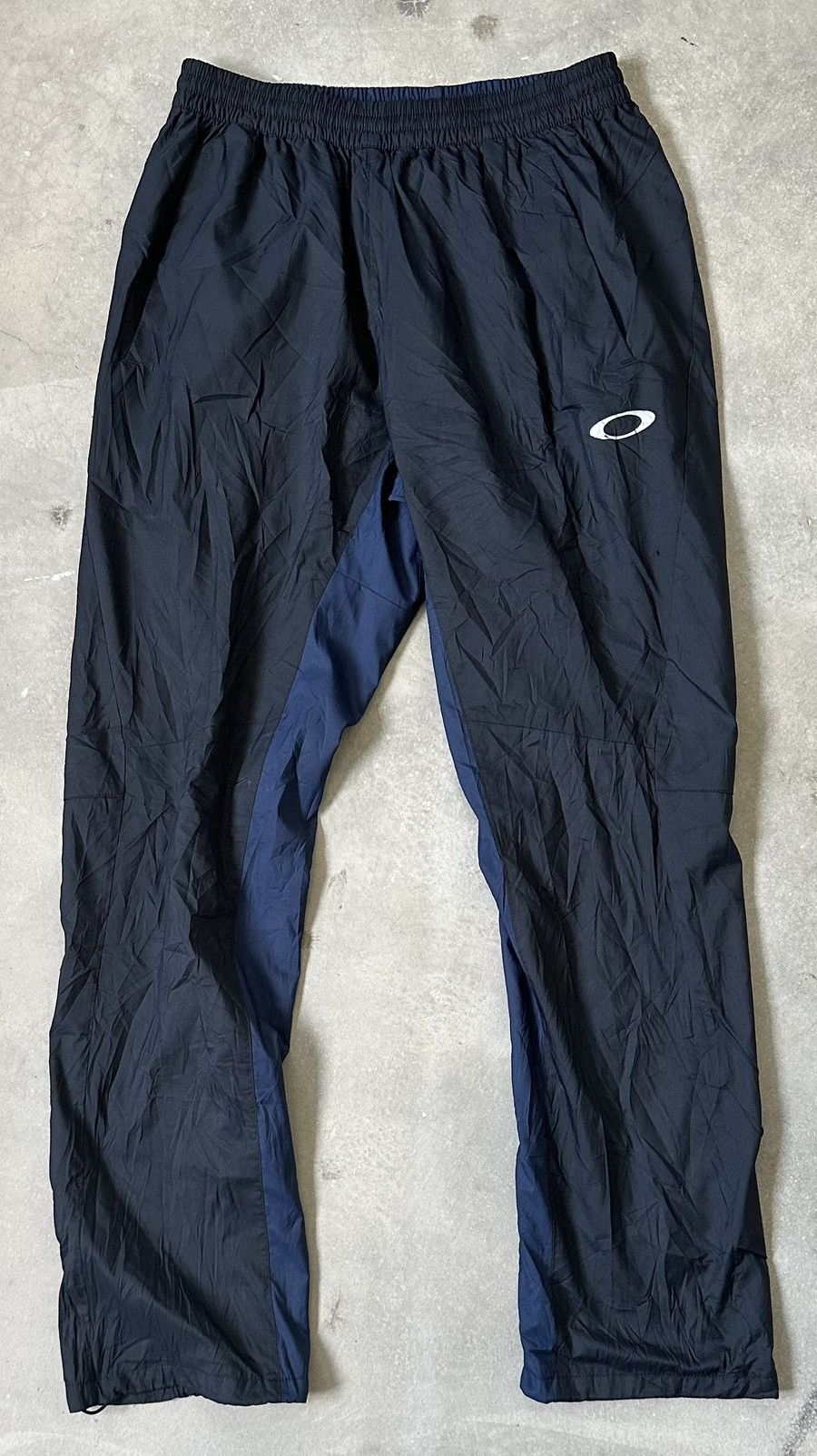Oakley VINTAGE OAKLEY TRACKPANT Size US 30 / EU 46 - 1 Thumbnail