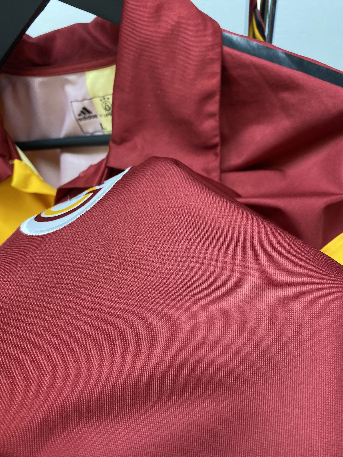 Vintage Adidas Galatasaray 2004 2005 Home Soccer Jersey/Shorts Set Size US L / EU 52-54 / 3 - 11 Thumbnail