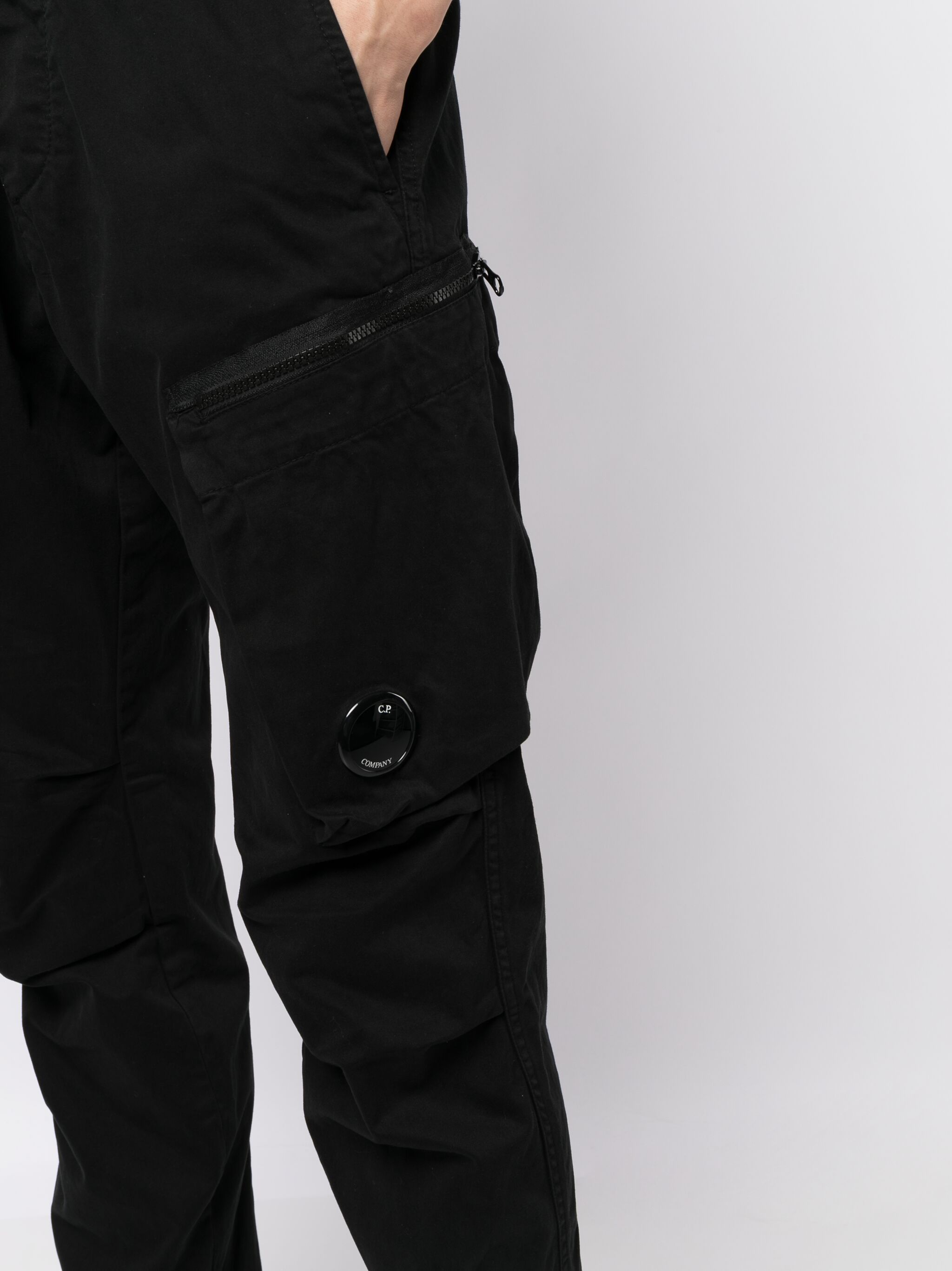 C.P. Company o1y1224 Logo Cargo Pant in Black Size US 30 / EU 46 - 5 Thumbnail