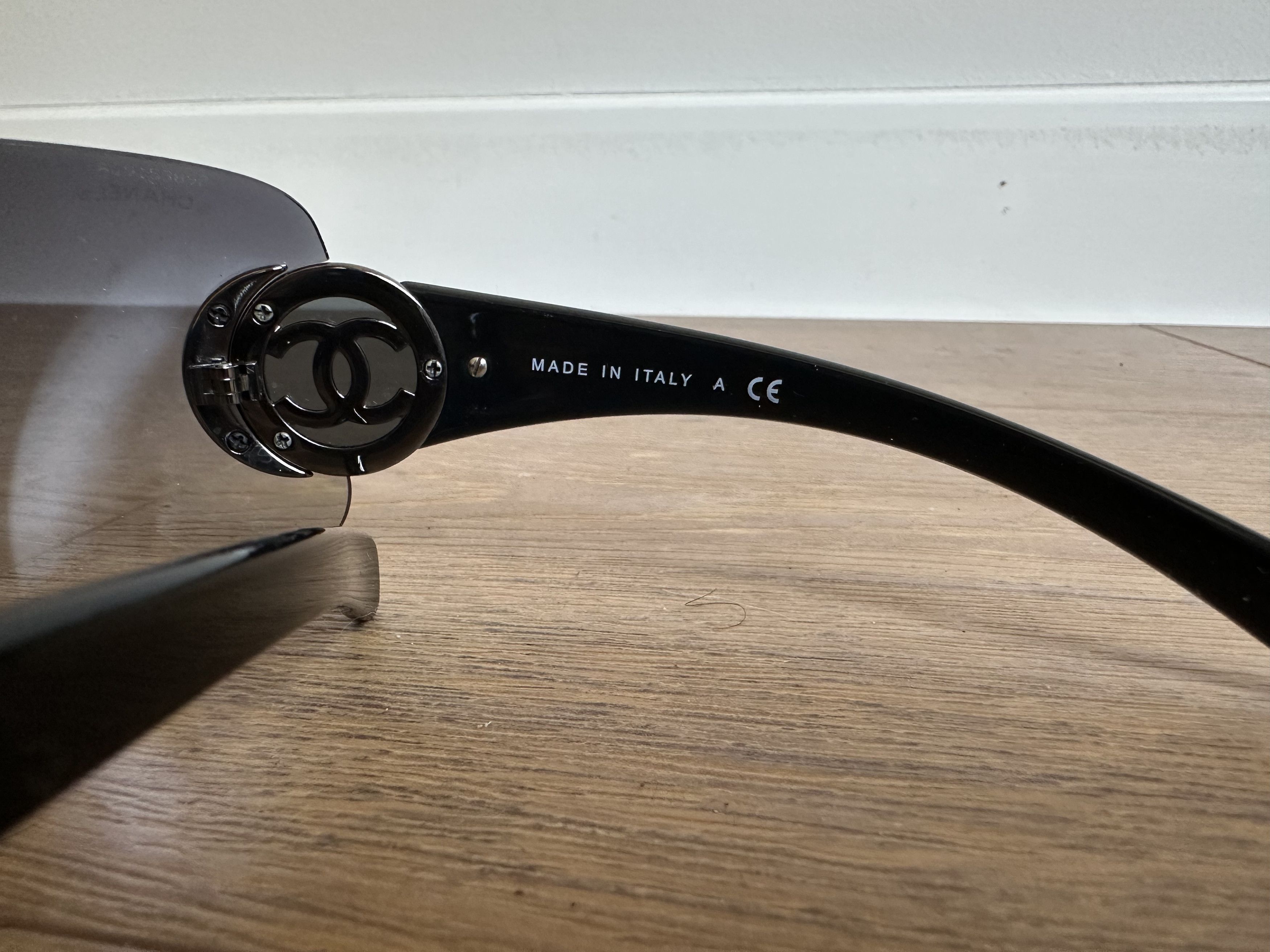 Chanel Vintage Chanel 4119 Sunglasses Size ONE SIZE - 4 Thumbnail
