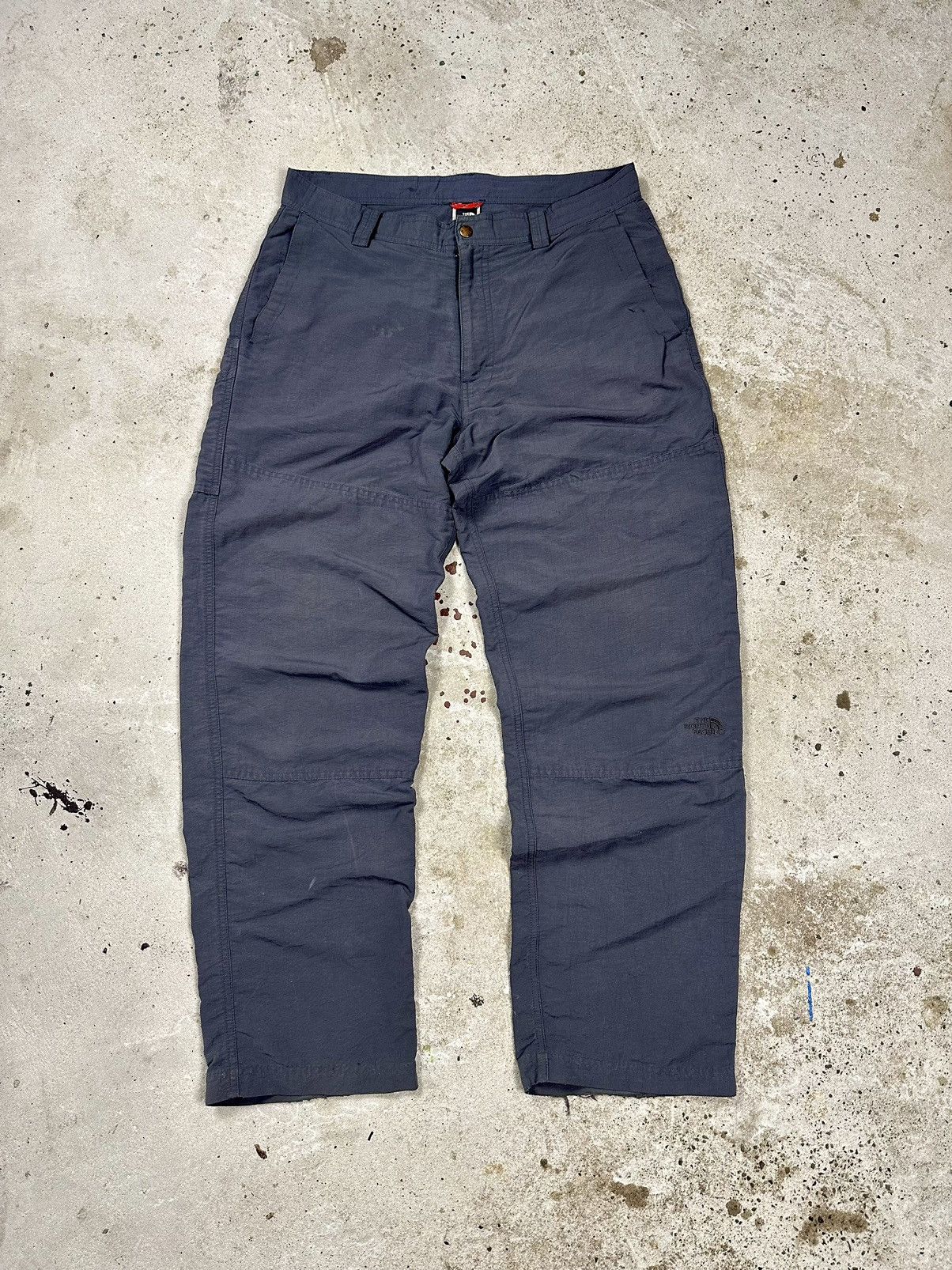 The North Face Vintage Y2K The North Face Grey Cargo Carpenter Pants Size US 34 / EU 50 - 1 Thumbnail