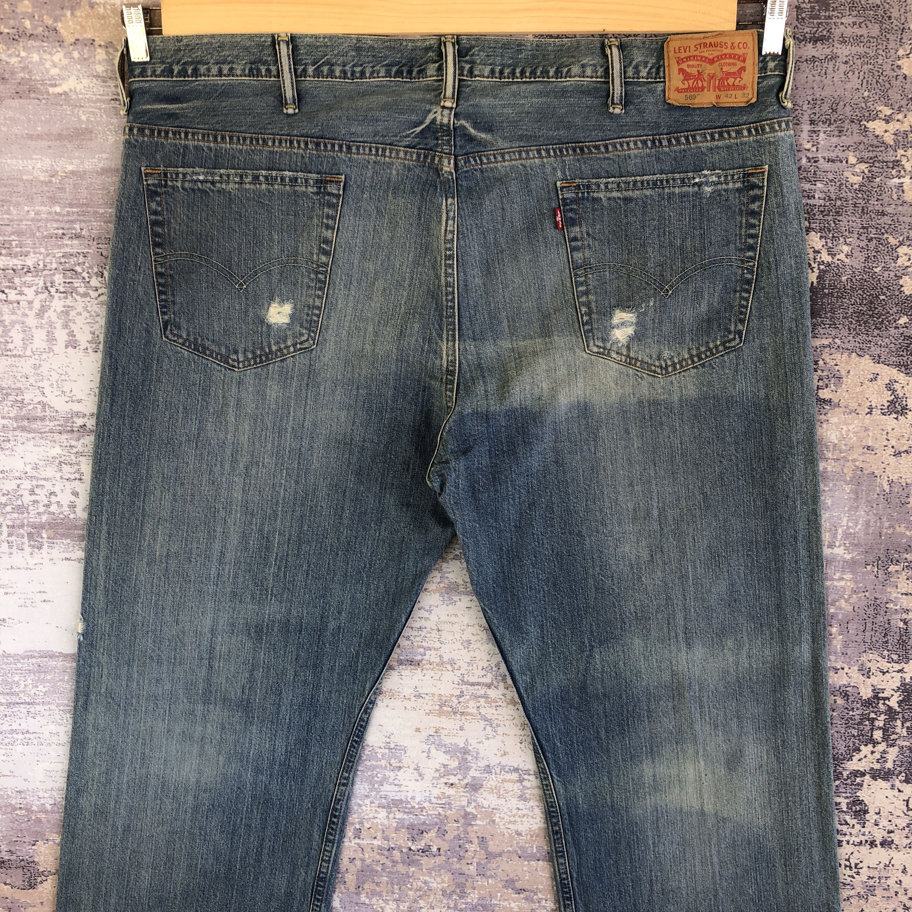 Levi's Vintage Distressed Levis 569 Faded Jeans Levi's Baggy Denim Size US 44 / EU 60 - 4 Thumbnail