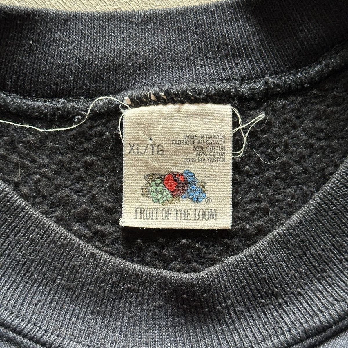 Vintage vintage 90s black sweatshirt Size US XL / EU 56 / 4 - 4 Thumbnail