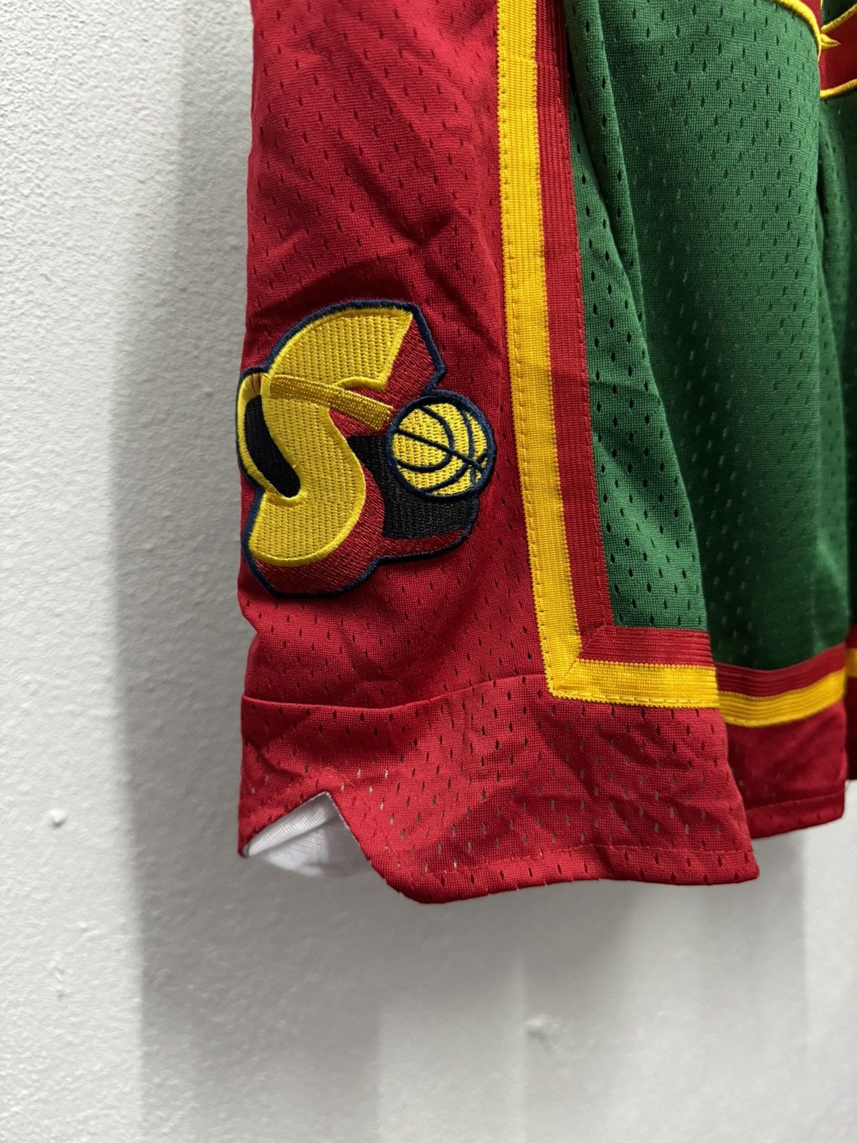 Just Don × Mitchell & Ness Just Don x Mitchell & Ness Seattle Super Sonic Shorts Size US 36 / EU 52 - 7 Thumbnail