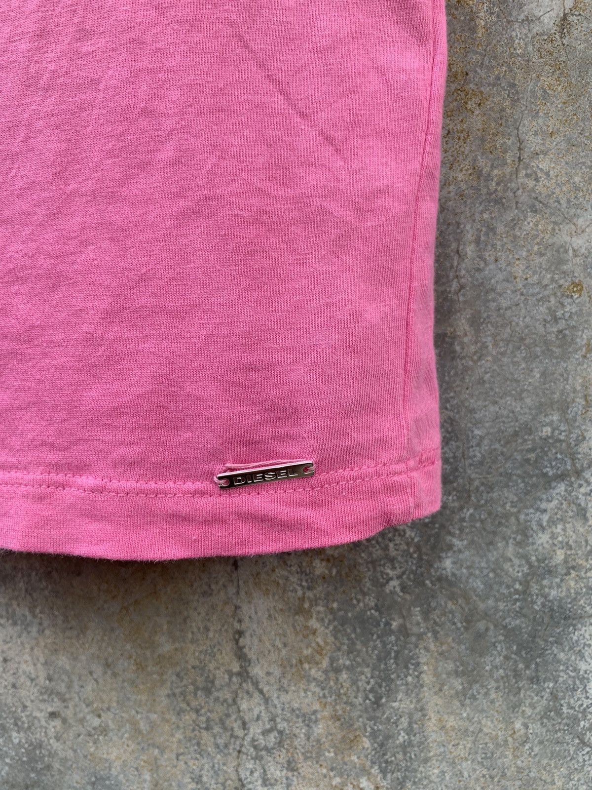 Diesel y2k Diesel Neck Ring Design Pink Top Tee Size S / US 4 / IT 40 - 4 Thumbnail