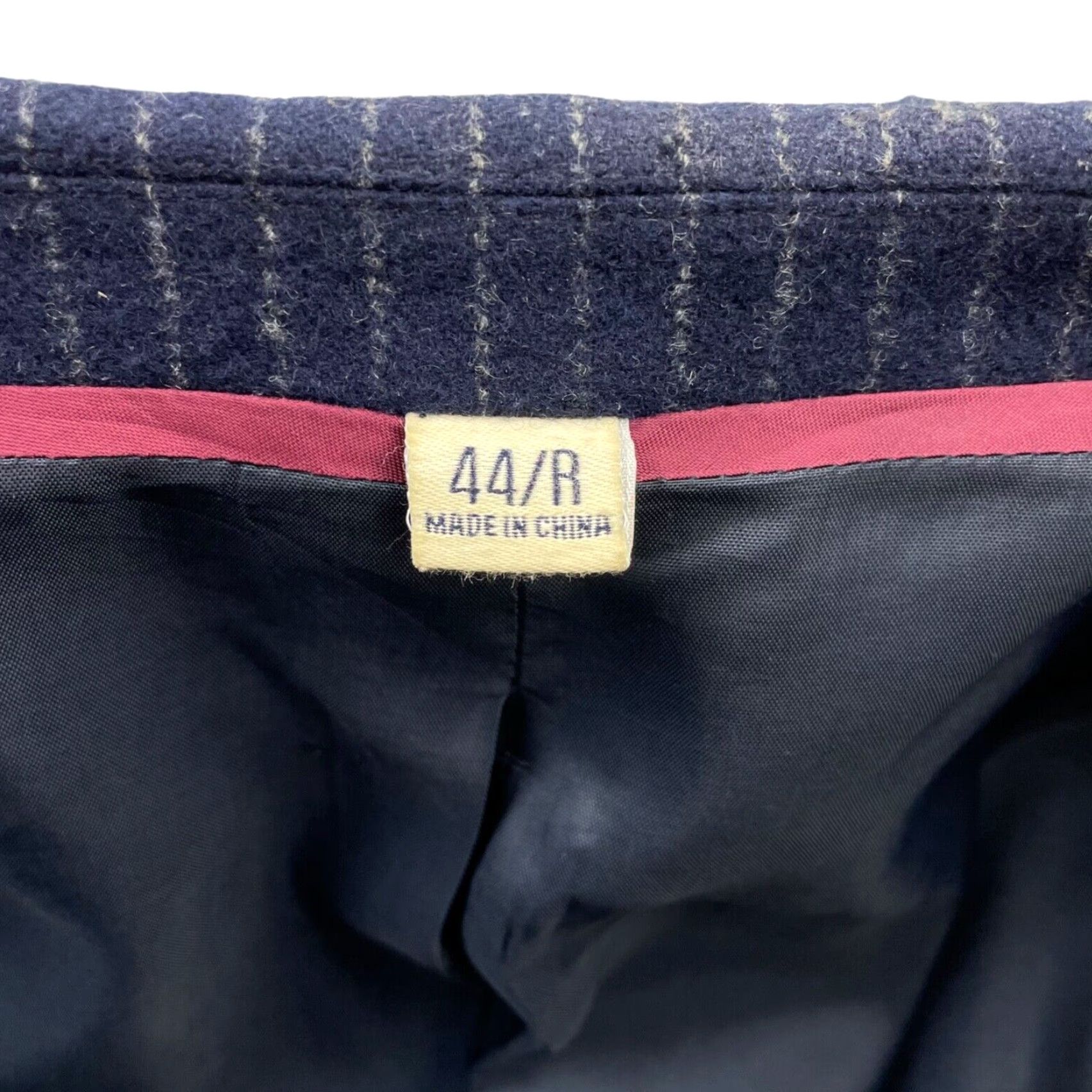 J.Crew J.Crew Blazer Men’s 100% Wool Thick Flannel Navy Railroad Stripe 2-Button 44R Jacket/Coat Regular Adult Mens Size 44R - 7 Thumbnail