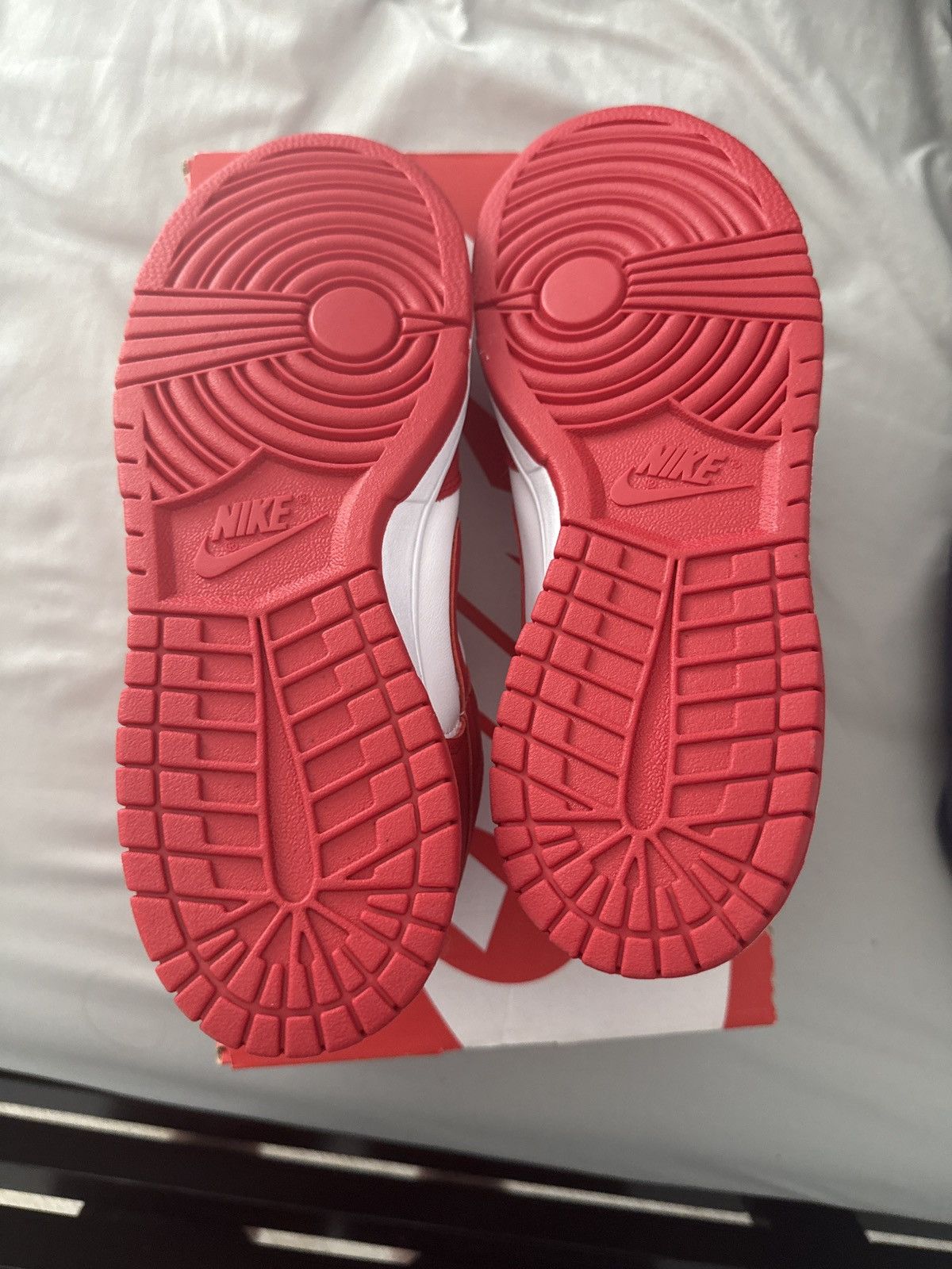 Nike Nike Dunk Low SP St. John’s Size US 8.5 / EU 41-42 - 5 Thumbnail