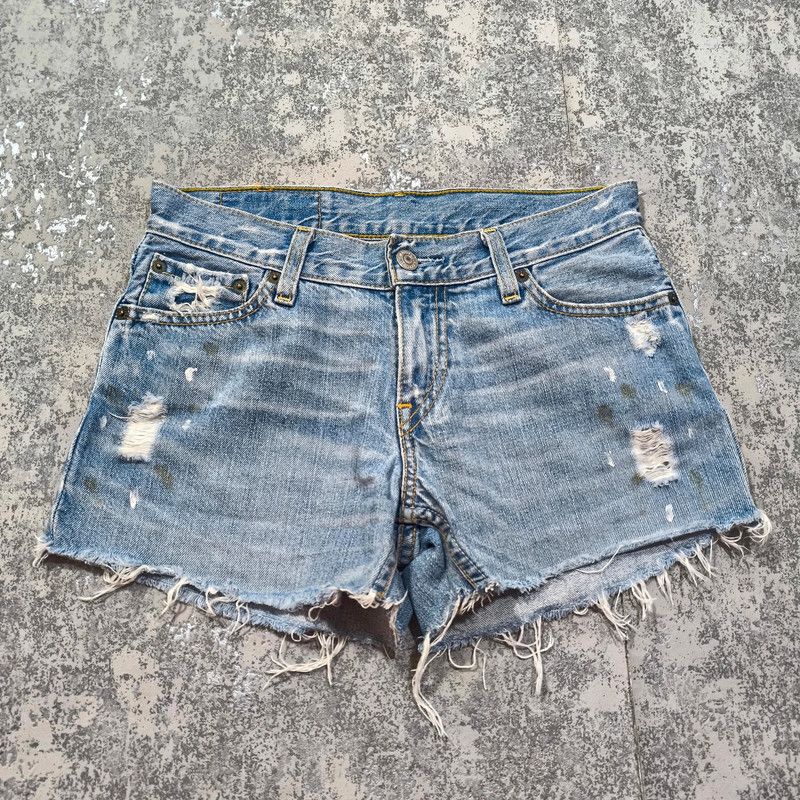 Levi's vintage trashed paint stained levis cut-off shorts Size 27" / US 4 / IT 40 - 3 Thumbnail