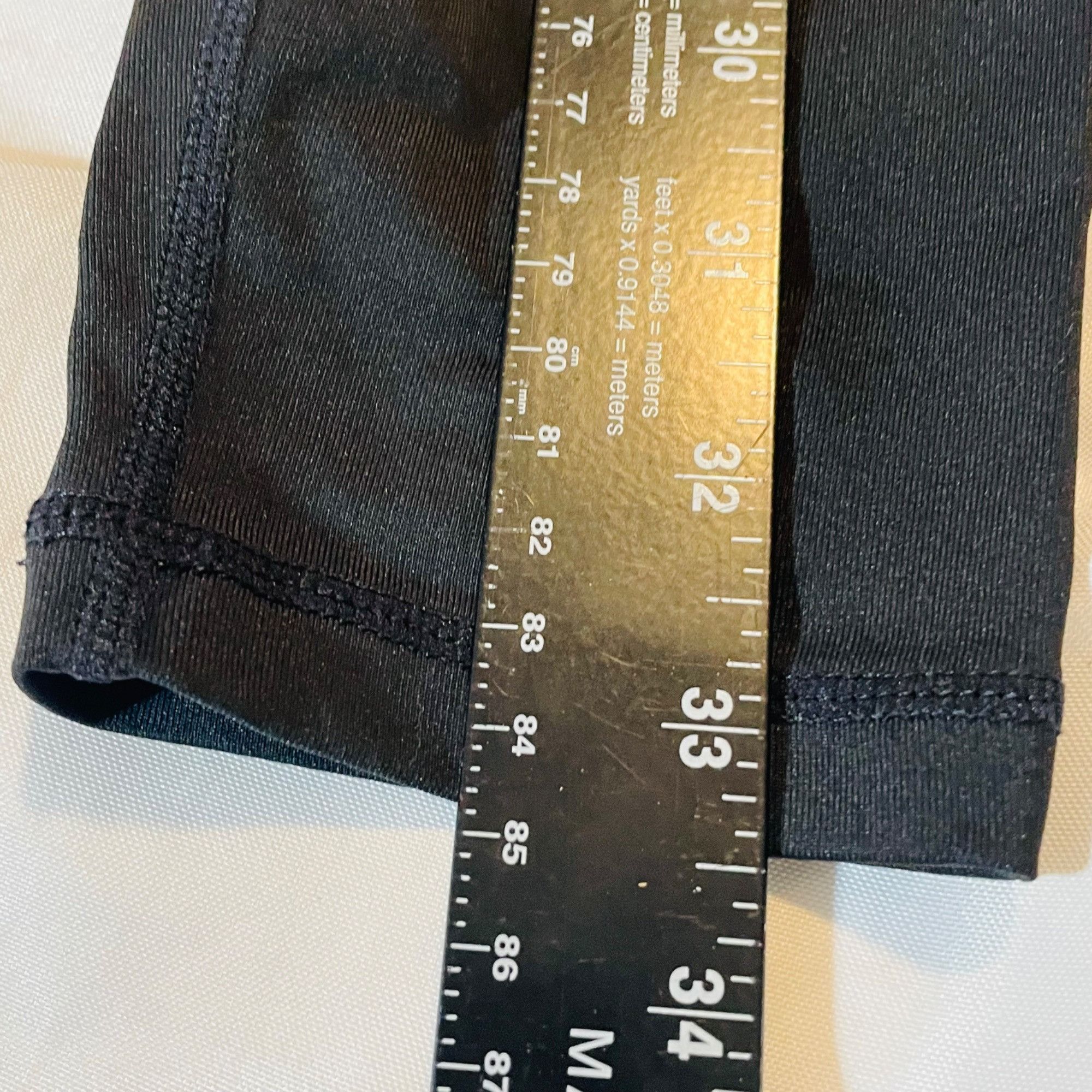 Calvin Klein Calvin Klein Performance Wick womens Camo Compression Leggin Size 28" / US 6 / IT 42 - 5 Thumbnail