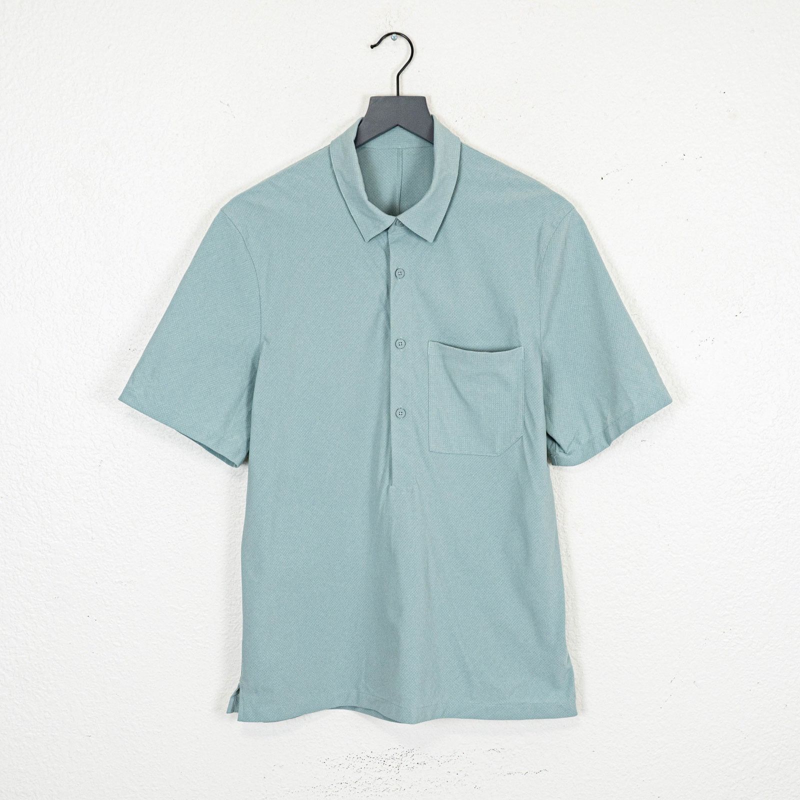 Lululemon Lululmon Woven air Popover Shirt Short Sleeve Silver blue Size US M / EU 48-50 / 2 - 1 Thumbnail