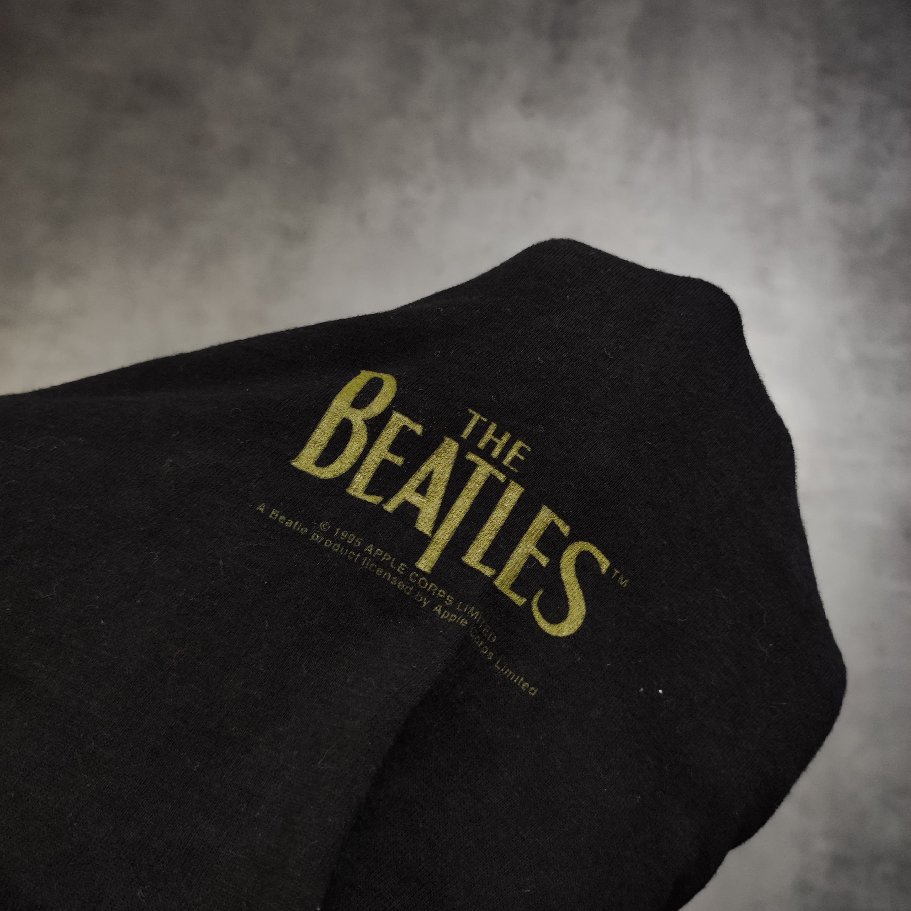 Band Tees × Vintage RARE OG 1995 The Beatles Merch Tour Photos Promo Tee Size US L / EU 52-54 / 3 - 6 Thumbnail