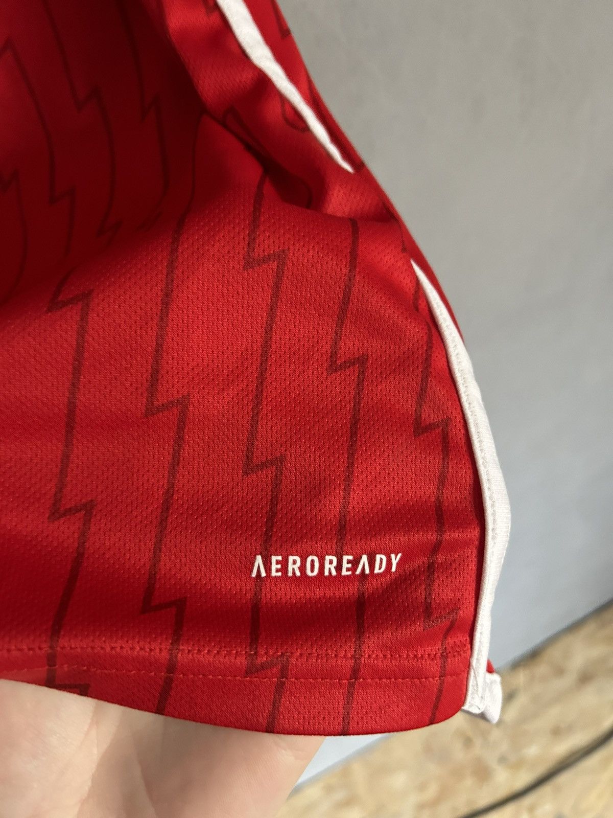 Adidas Arsenal Adidas jersey 23/24 home rare Size US L / EU 52-54 / 3 - 4 Thumbnail