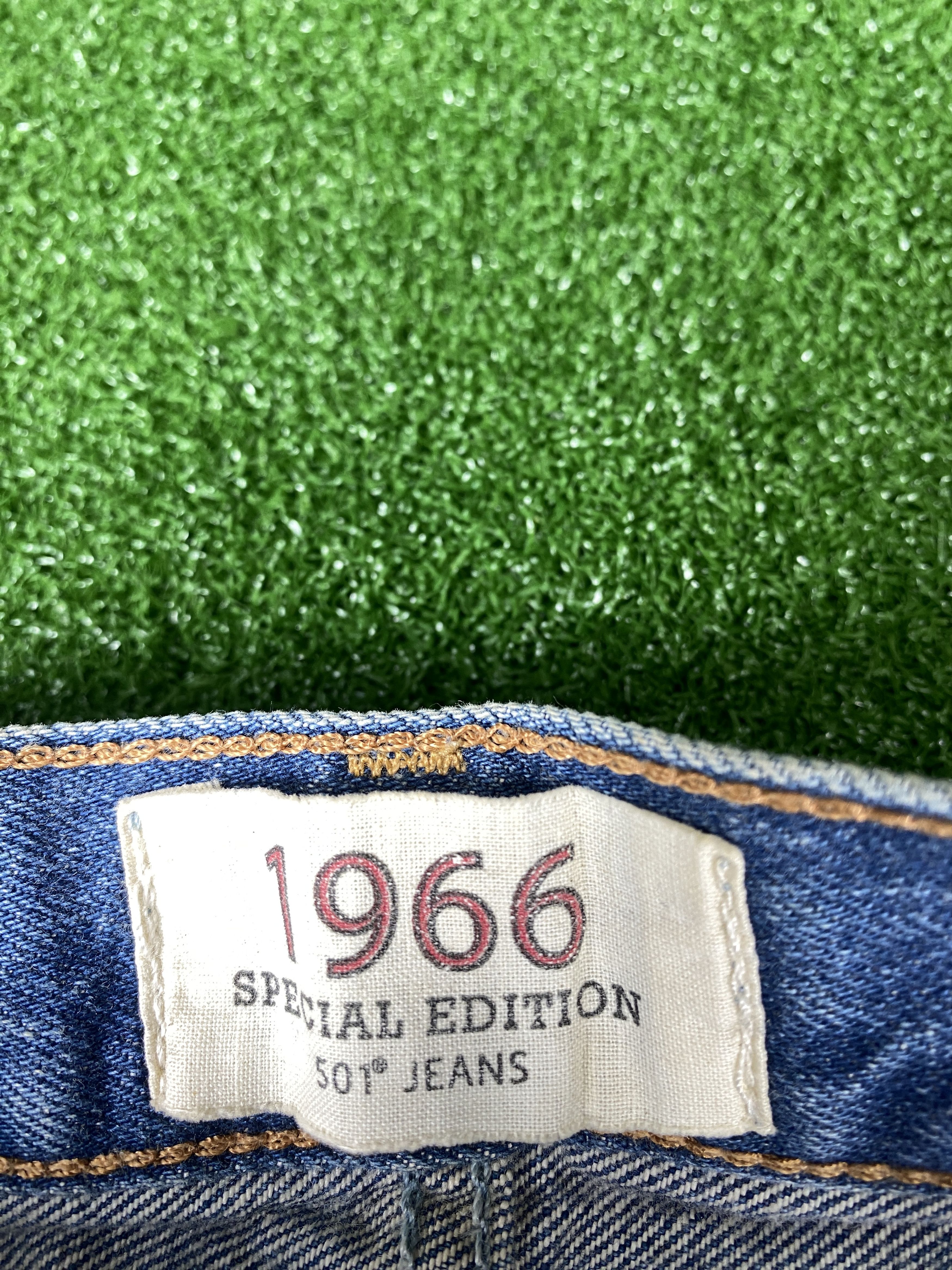 Levi's Vintage 90s Levi's 501 Faded Jeans CP0073 Size US 30 / EU 46 - 10 Thumbnail
