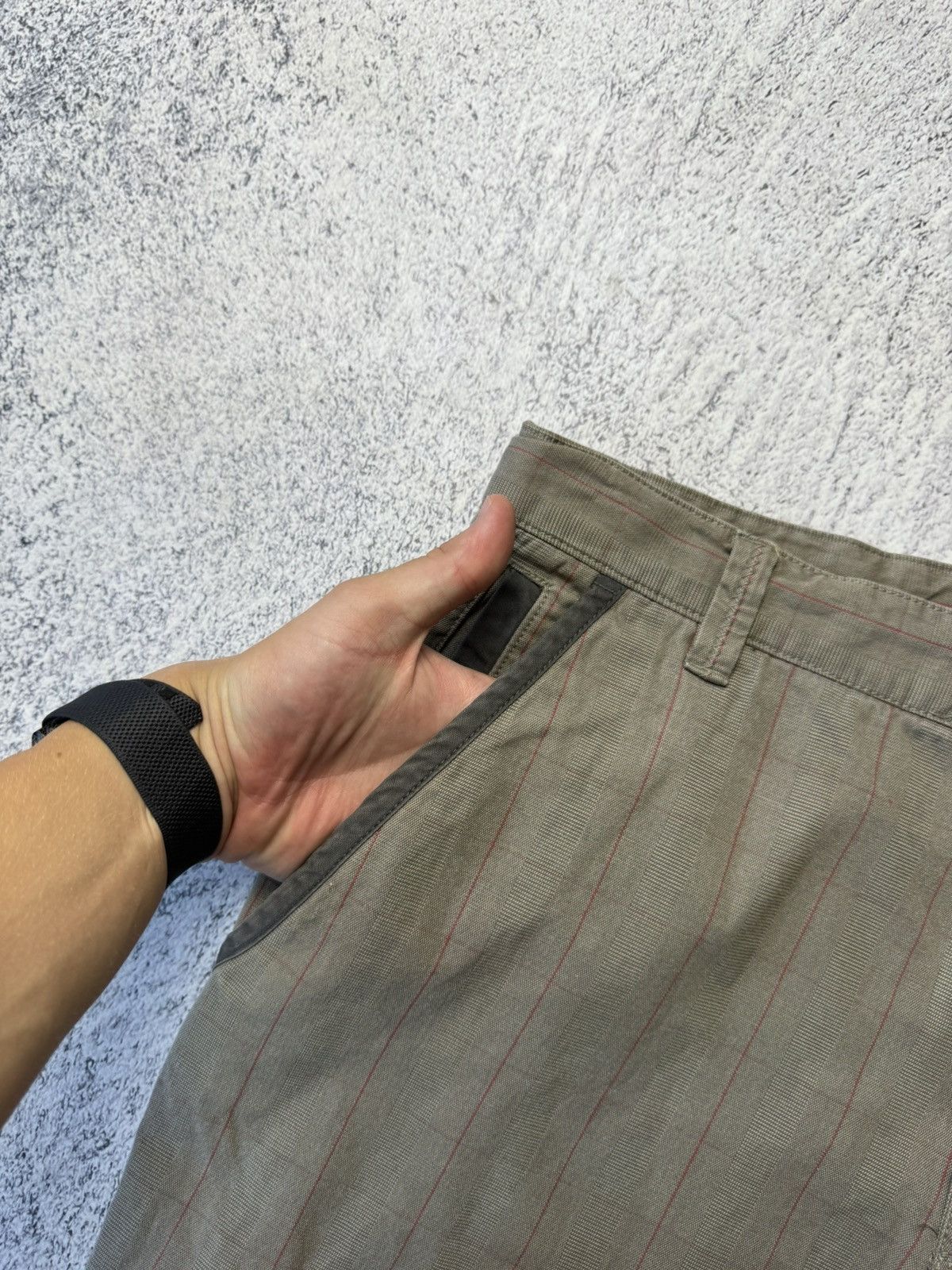 Nike Vintage Nike Shorts Japanese Y2K Size US 32 / EU 48 - 9 Thumbnail