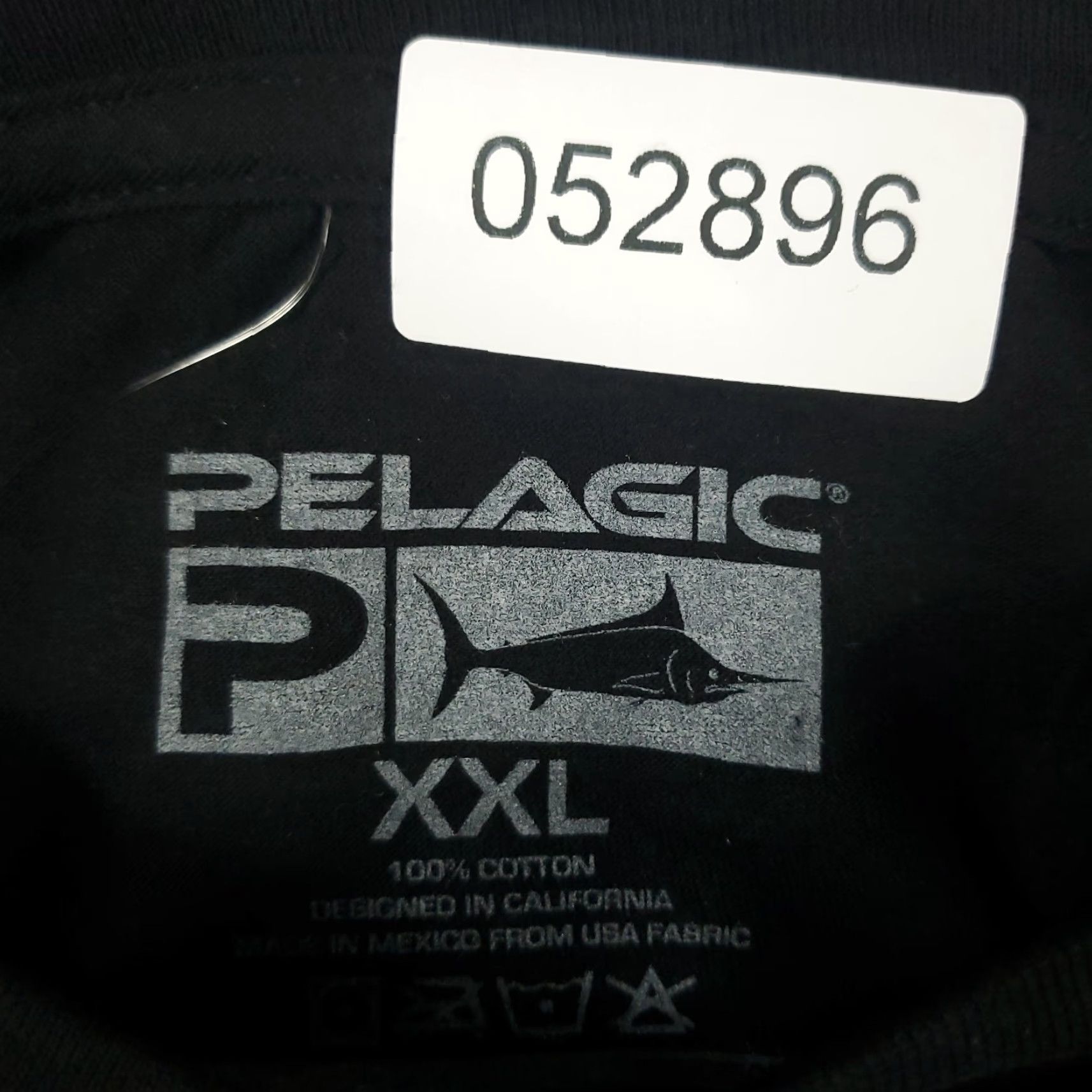 Vintage Pelagic Long Sleeve T-Shirt Men's 2XL Black Palm Beach Shamrock Graphic Size US XXL / EU 58 / 5 - 8 Thumbnail