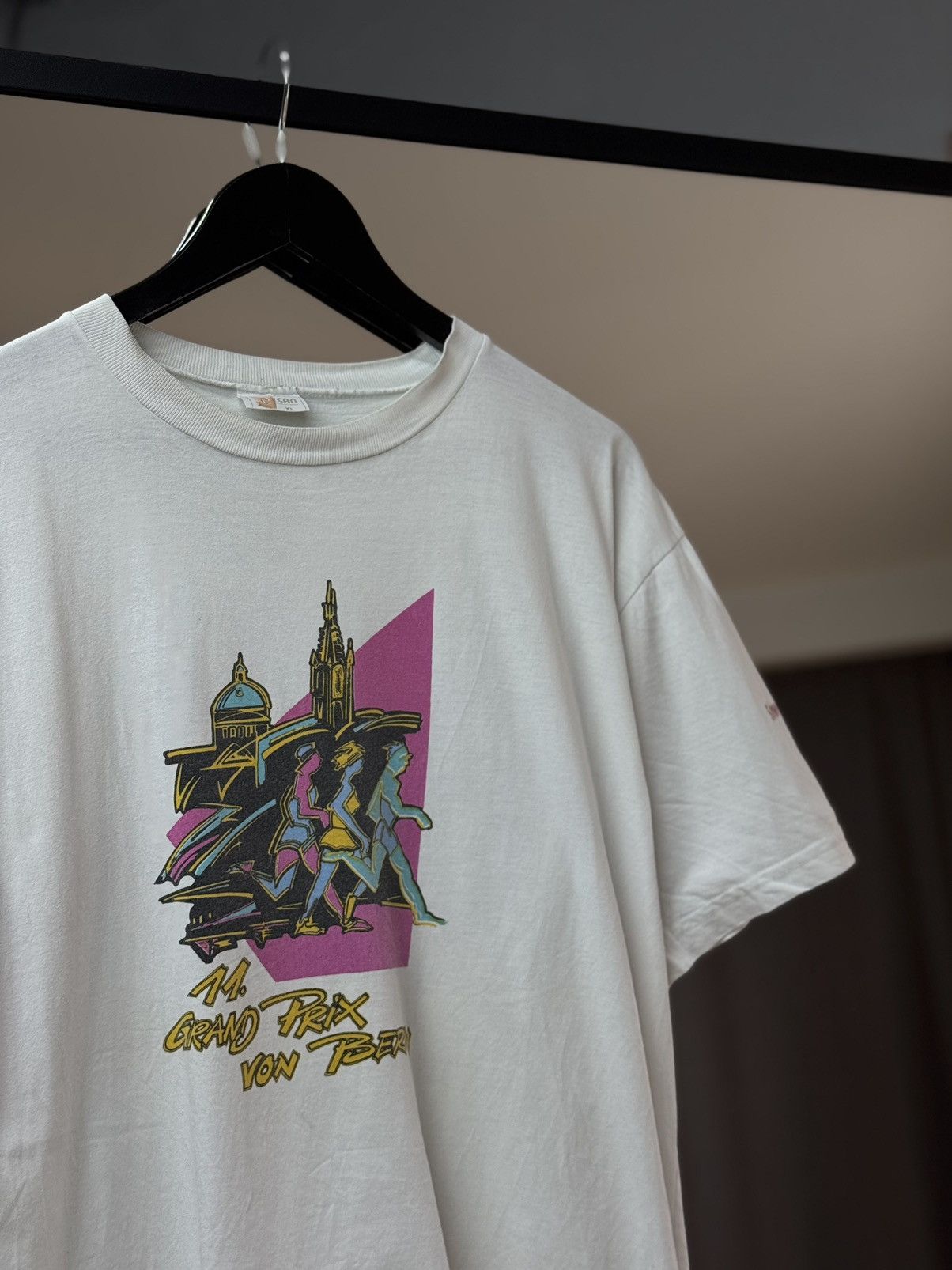 Asics Vintage Asics Grand Prix Von Bern 1997 T-shirt Size US XL / EU 56 / 4 - 2 Thumbnail