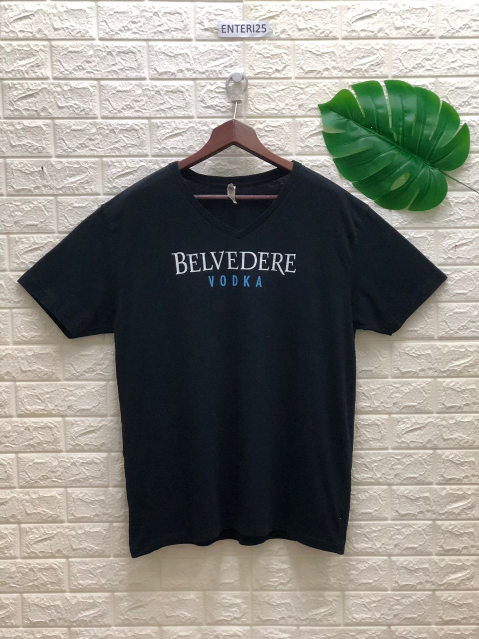 Vintage vintage Belvedere Vodka Promo Tee Size US L / EU 52-54 / 3 - 1 Thumbnail