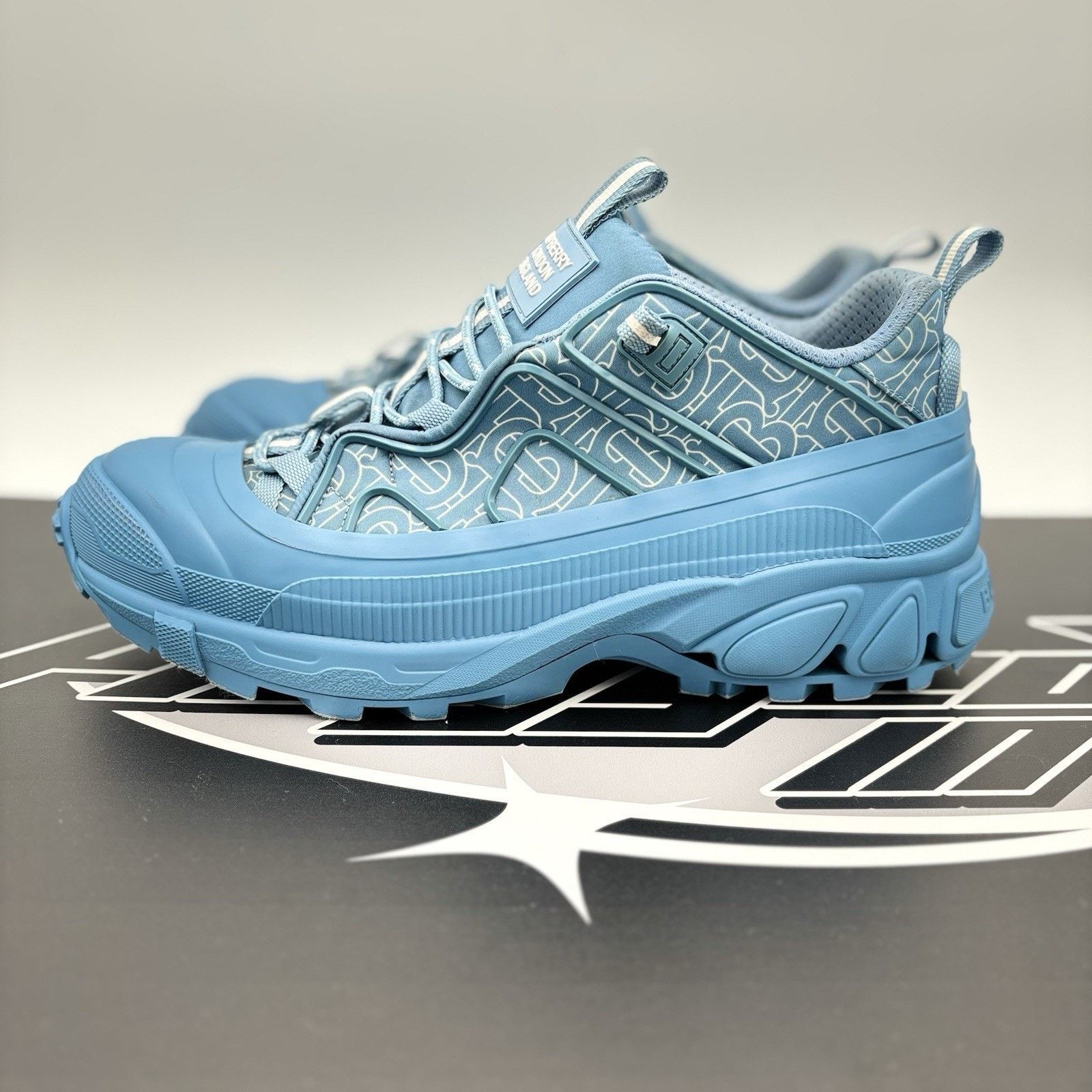 Burberry Burberry Arthur ‘ Blue ‘ Low-Top Sneakers Monogram | GREAT! Size US 12 / EU 45 - 1 Thumbnail