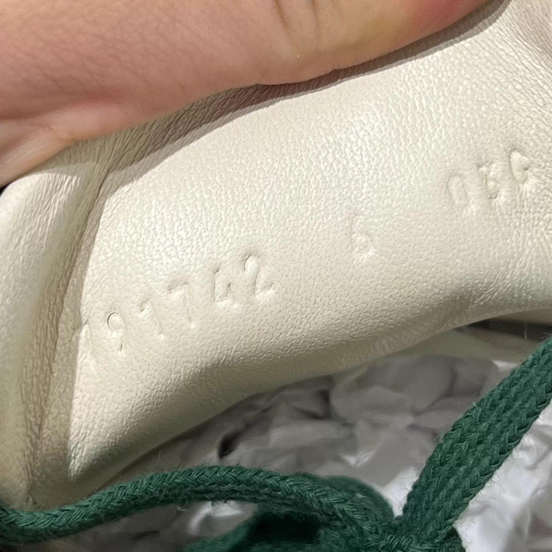 Gucci Gucci Interlocking Decon Sneakers White Green UK6/40 Size US 7 / EU 40 - 8 Thumbnail