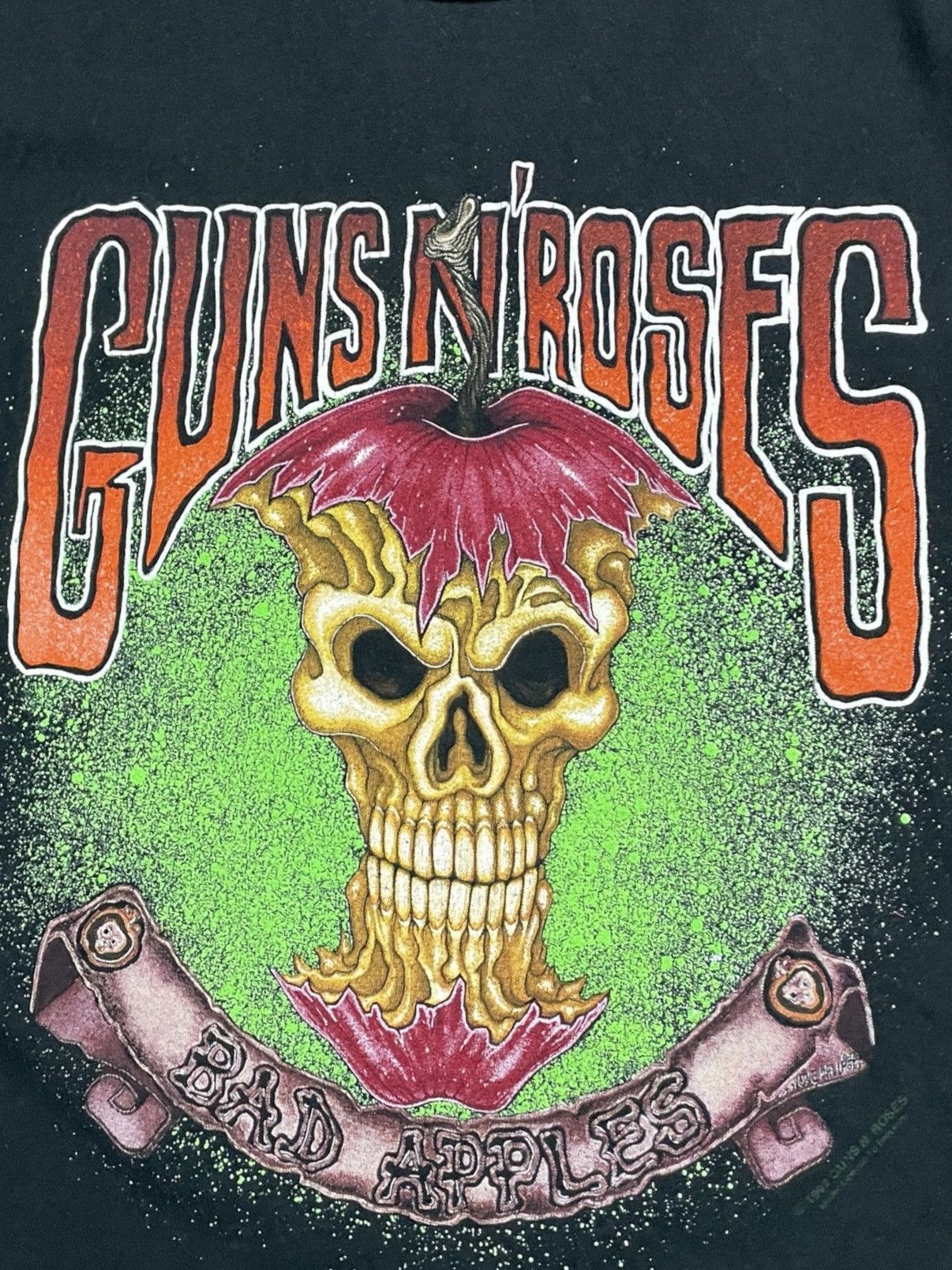 Band Tees × Vintage Guns N Roses t-shirt vintage 1992 bad apples illusions tour Size US L / EU 52-54 / 3 - 3 Thumbnail