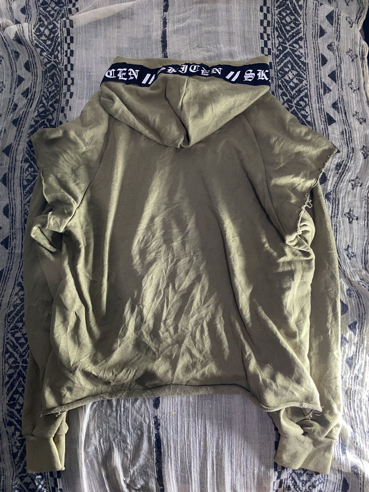 Other Ss17 now trend distressed oversizes double layers hoodie Size US XL / EU 56 / 4 - 2 Thumbnail