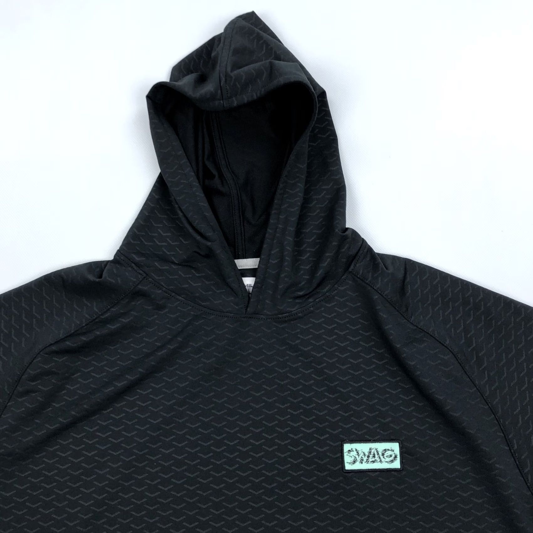 Peter Millar Peter Millar Swag Crown Pullover Hoodie Men L Black Activewear Golf Pullover Hooded Knit Polyester Spandex All Seasons Breathable Logo Textured Size US L / EU 52-54 / 3 - 2 Thumbnail