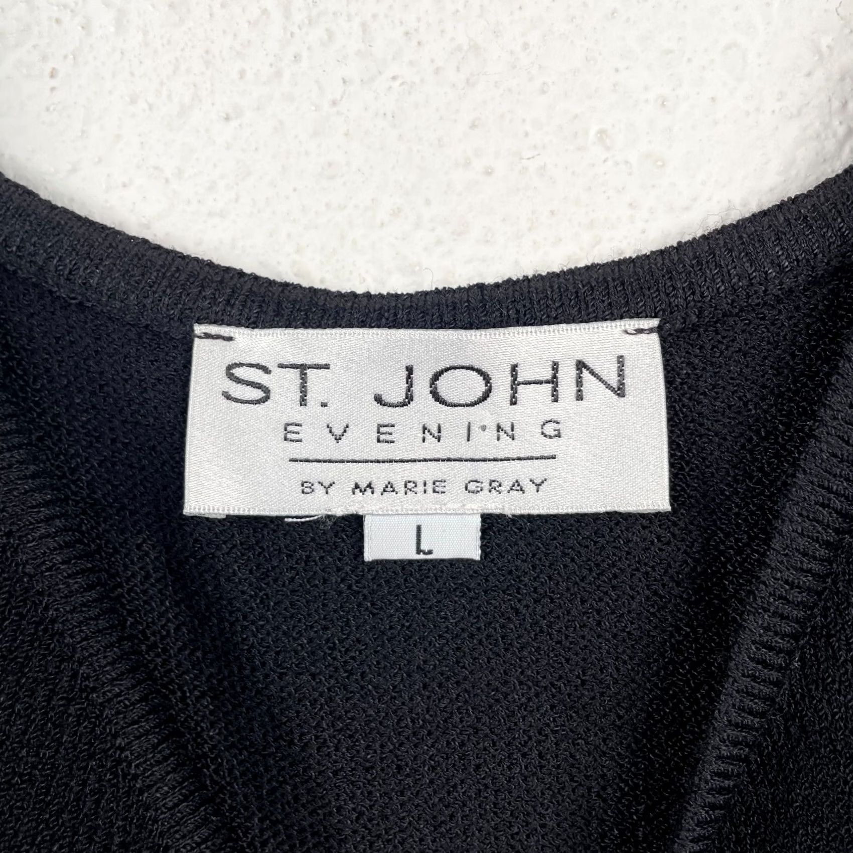 Vintage ST JOHN KNIT EVENING Tank Womens Black USA L 18" Pit 12.5" Length Vintage? No A26 Size L / US 10 / IT 46 - 2 Thumbnail