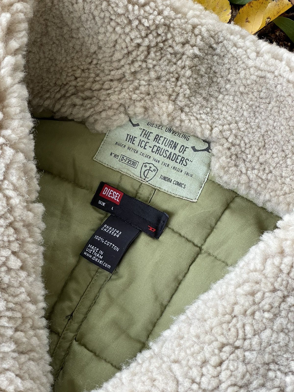 90's Diesel Vintage fur khaki patch jacket