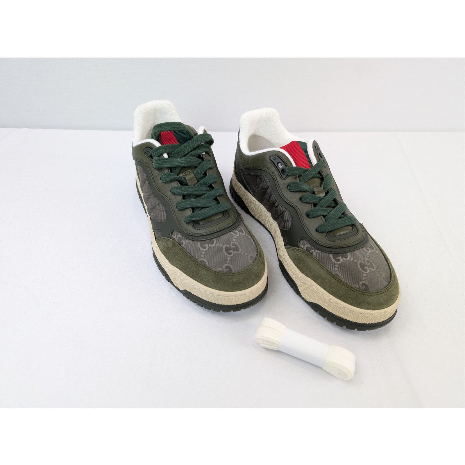 Gucci o1rshd1 GG Supreme fabric and suede Re-Web sneaker in green Size US 9 / EU 42 - 6 Thumbnail