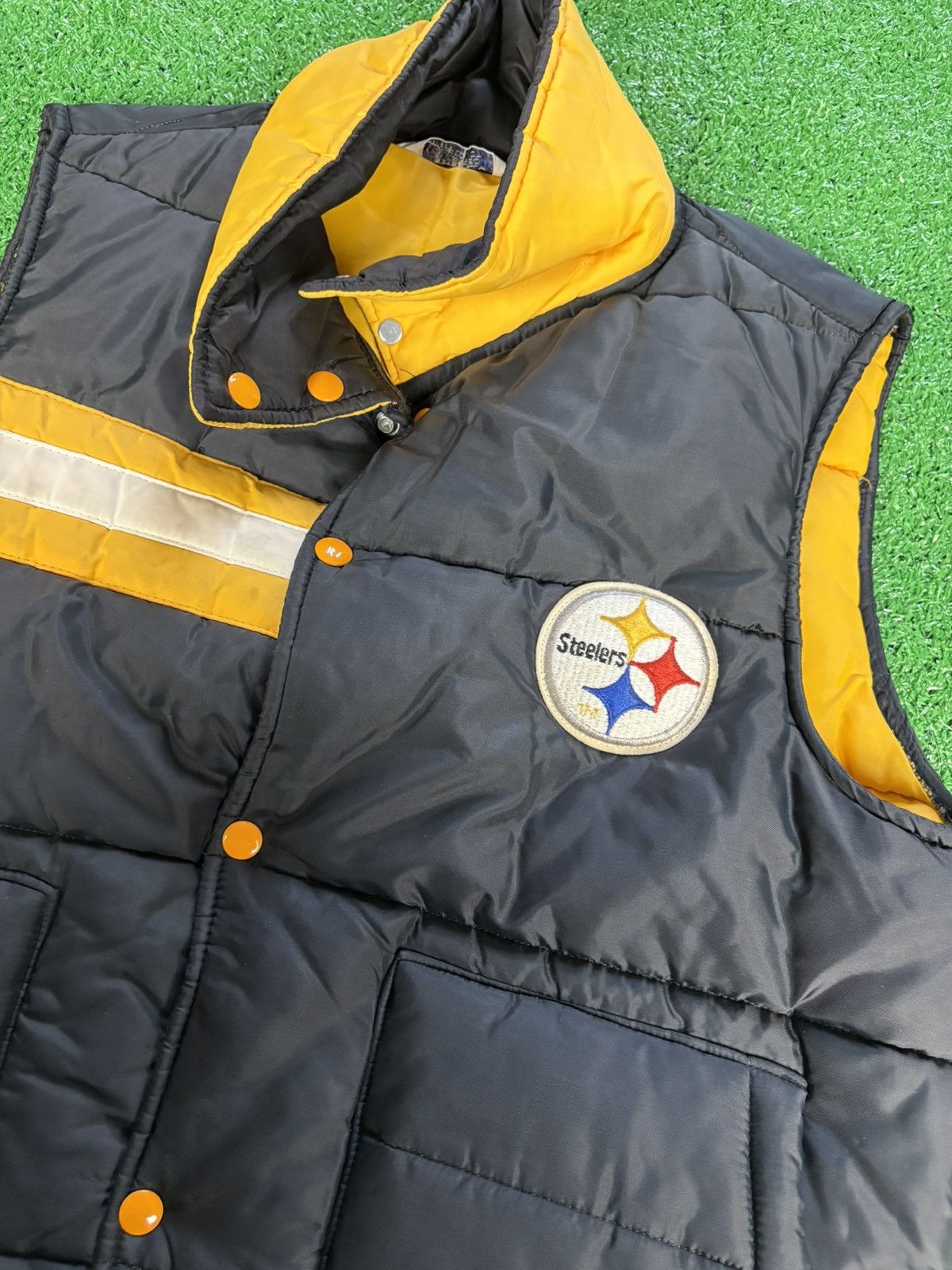 NFL × Vintage Vintage 80’s Pittsburgh Steelers Puffer Vest Size US L / EU 52-54 / 3 - 2 Thumbnail