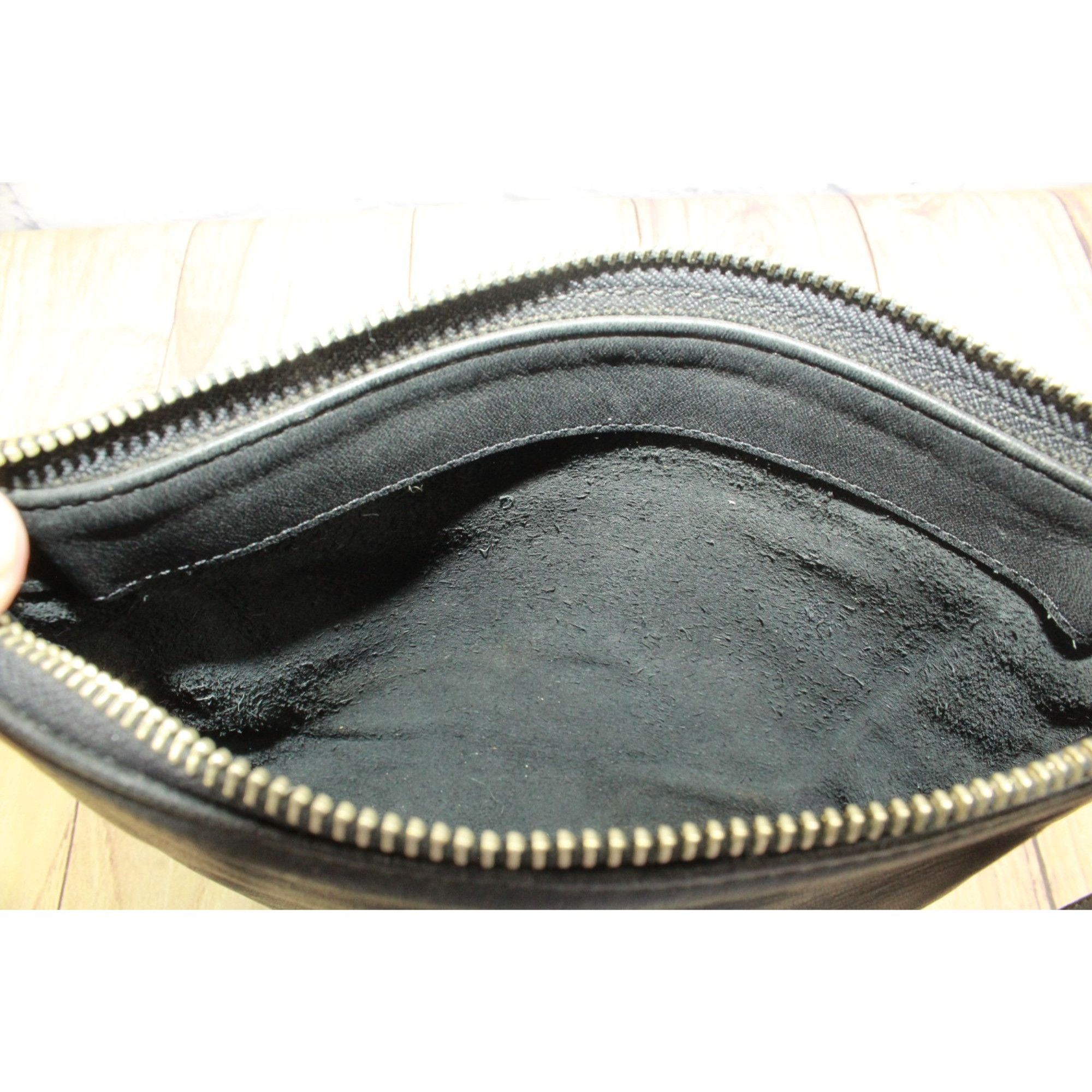 Coach Vintage 2000 Coach Black Leather Chelsea Crossbody Bag Size ONE SIZE - 8 Thumbnail