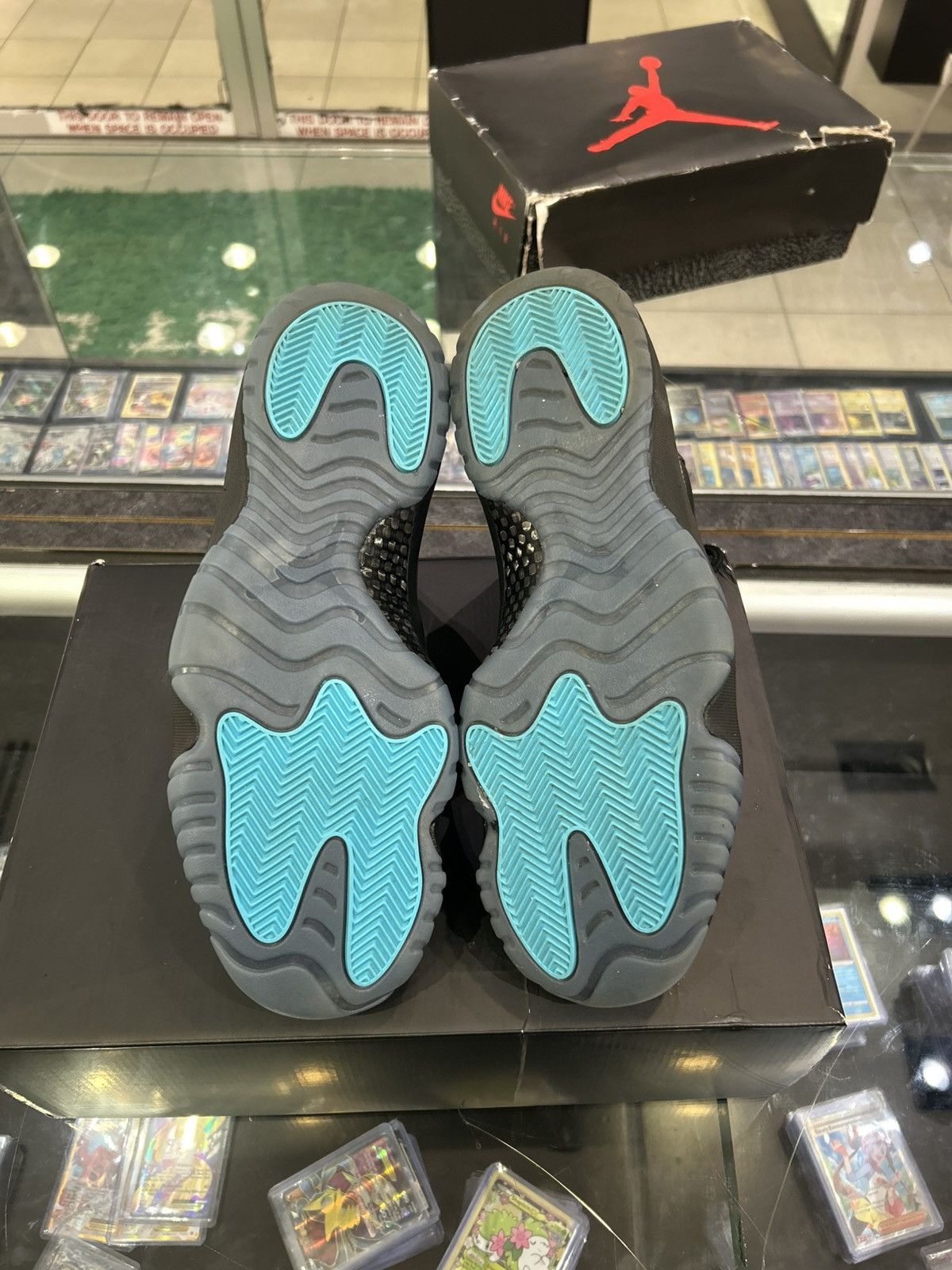Jordan Brand Jordan 11 gamma 2025 Size US 12.5 / EU 45-46 - 10 Thumbnail