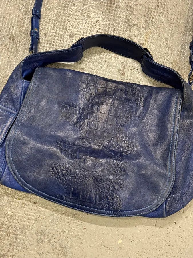 Roberto Cavalli 2000s Roberto Cavalli Blue Leather Crocodile Effect Handle Bag Size ONE SIZE - 5 Thumbnail
