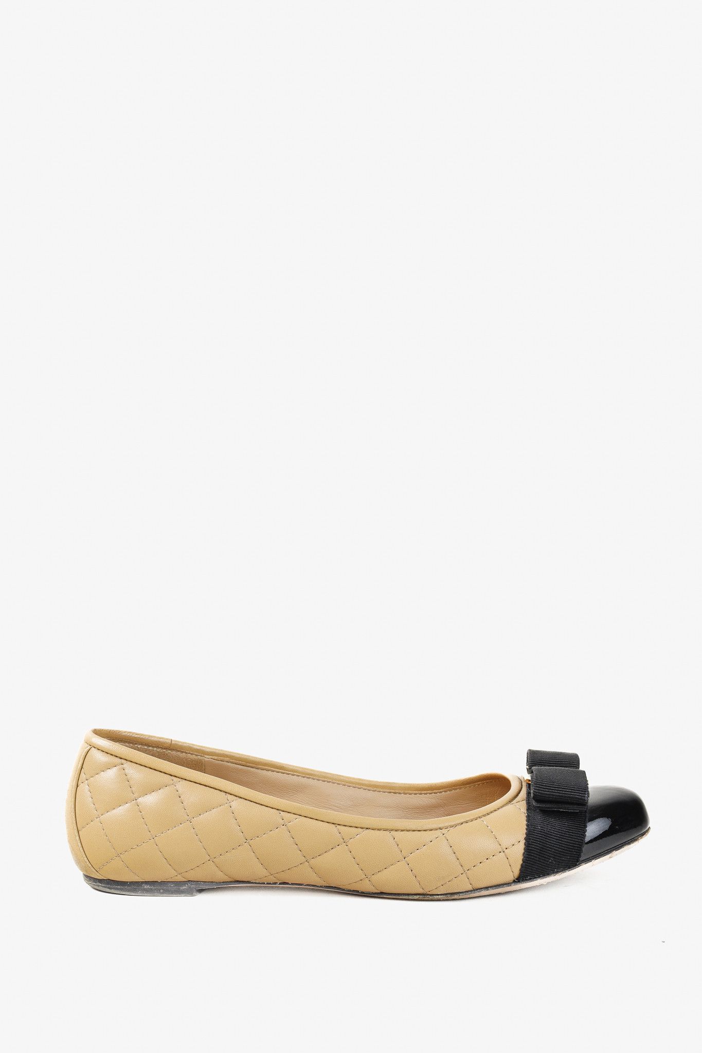 Salvatore Ferragamo Salvatore Ferragamo Varina Q Quilted Leather Bow Flat Size US 7 / IT 37 - 1 Thumbnail